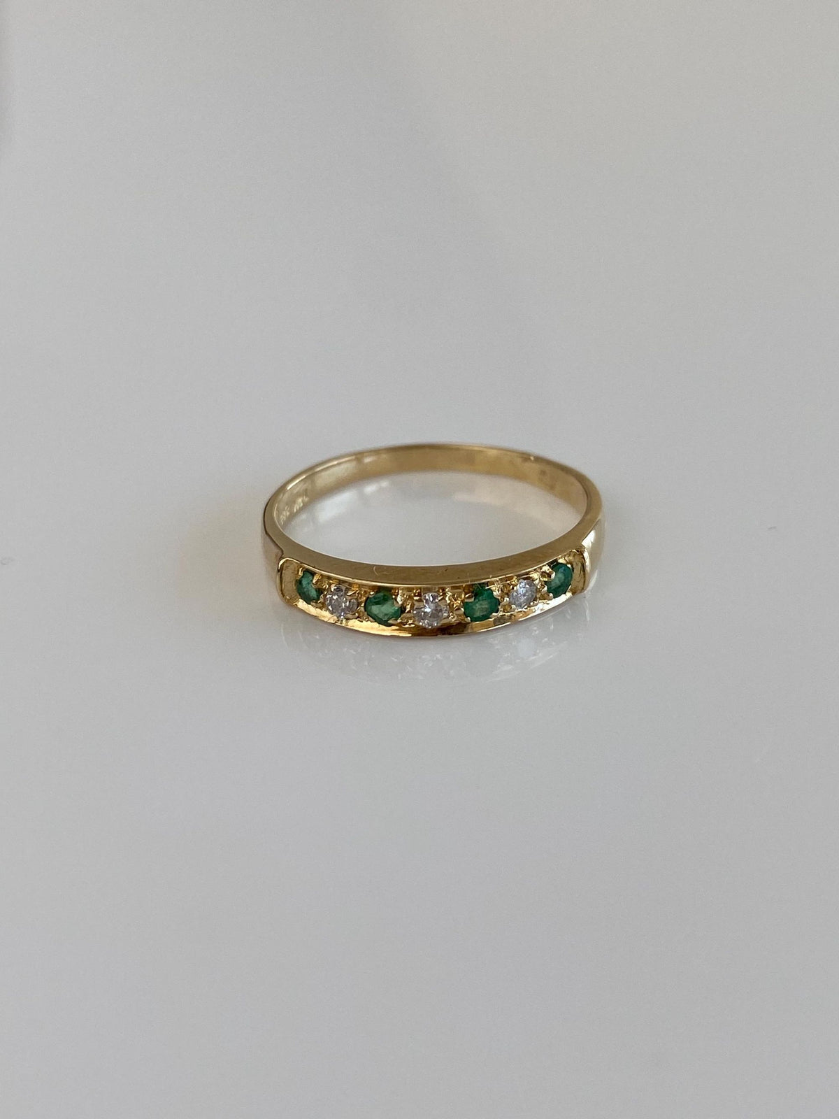 Vintage Solid 14k Yellow Gold Diamond Emerald Ring Band - Size 6.5
