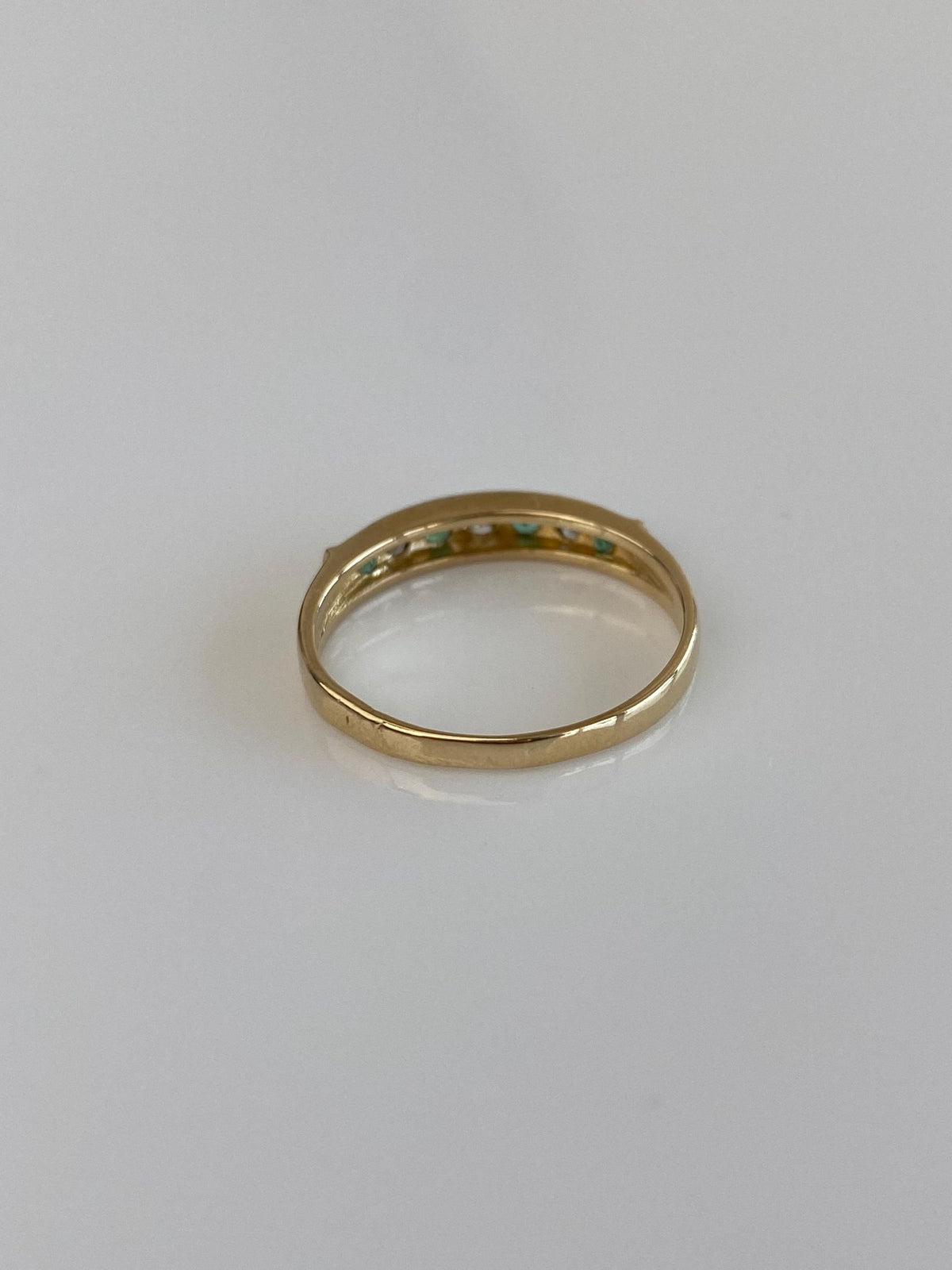 Vintage Solid 14k Yellow Gold Diamond Emerald Ring Band - Size 6.5