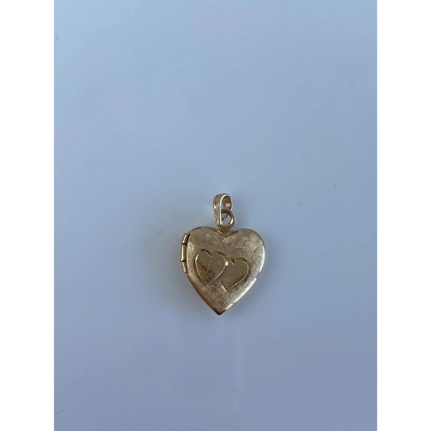 Vintage Solid 14k Yellow Gold Hearts Design Heart Locket Charm