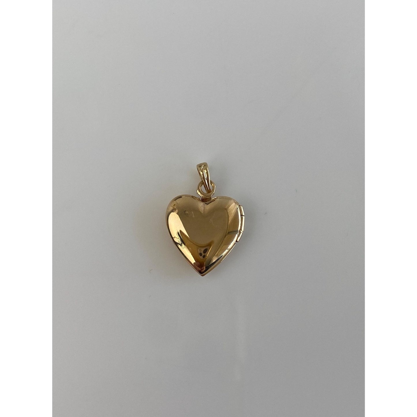 Vintage Solid 14k Yellow Gold Hearts Design Heart Locket Charm