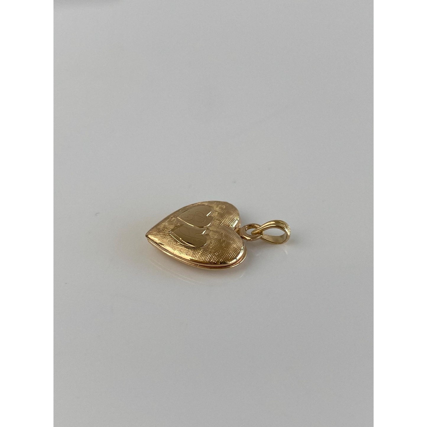 Vintage Solid 14k Yellow Gold Hearts Design Heart Locket Charm