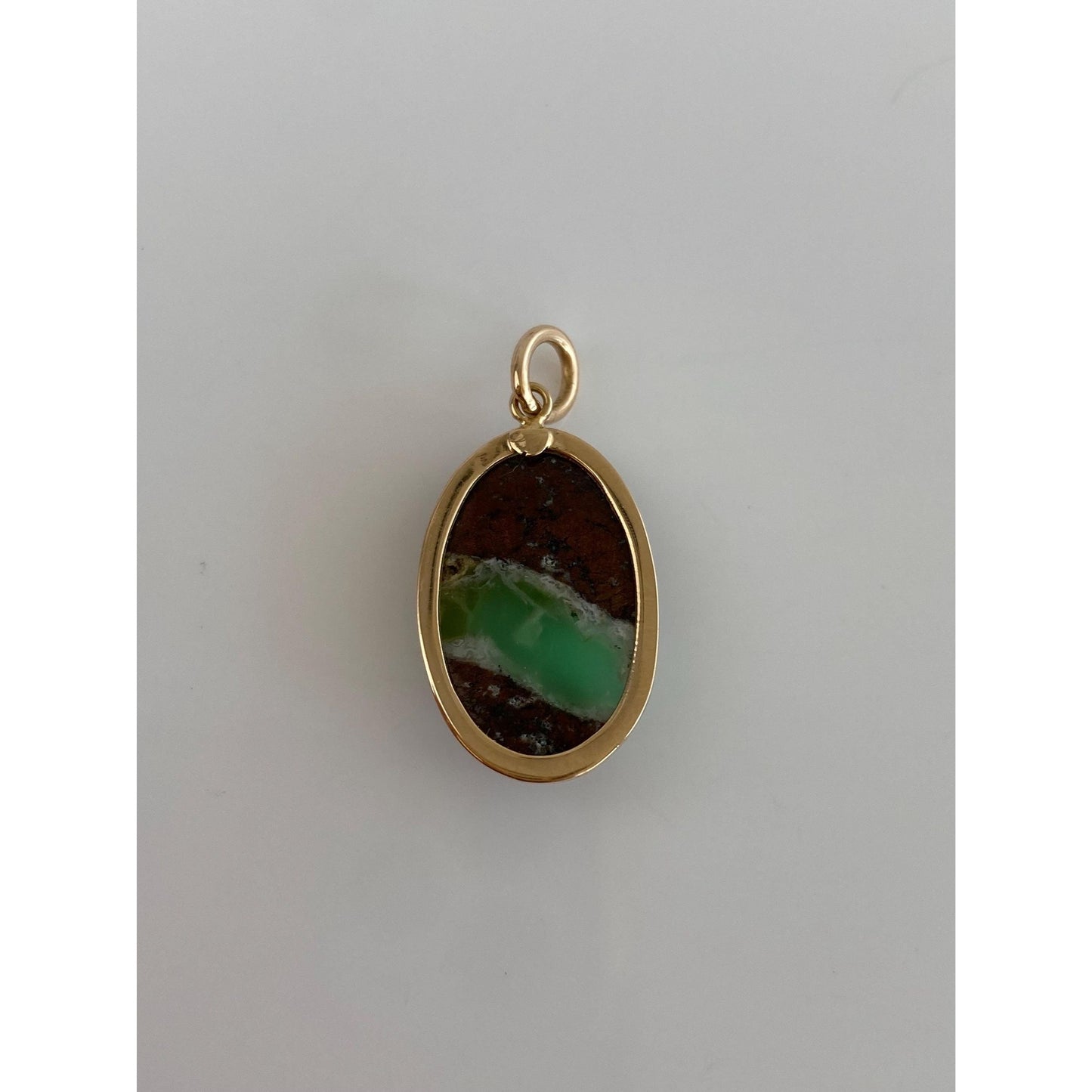 Vintage Solid 14k Yellow Gold Boulder Ribbon Chrysoprase Charm