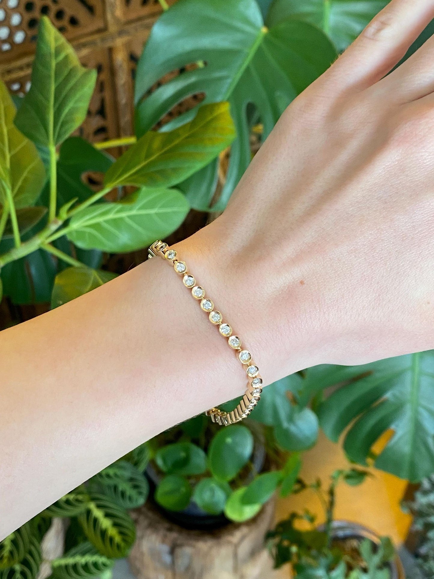 Vintage Solid 14k Yellow Gold Bezel Set Diamond Link Bracelet - 7.25 Inches