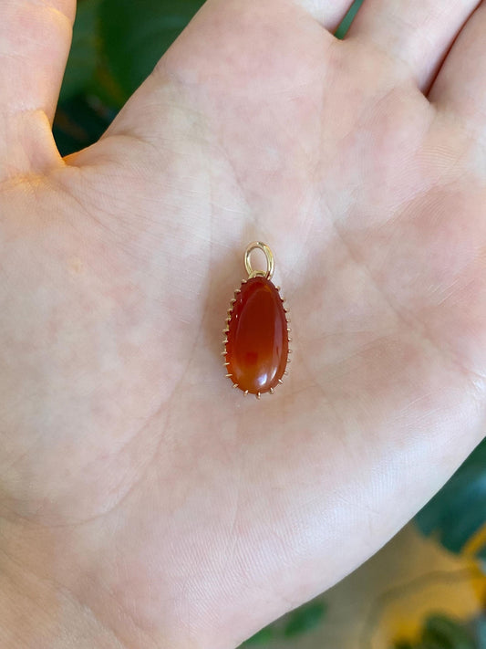 Vintage Solid 10k Yellow Gold Carnelian Charm