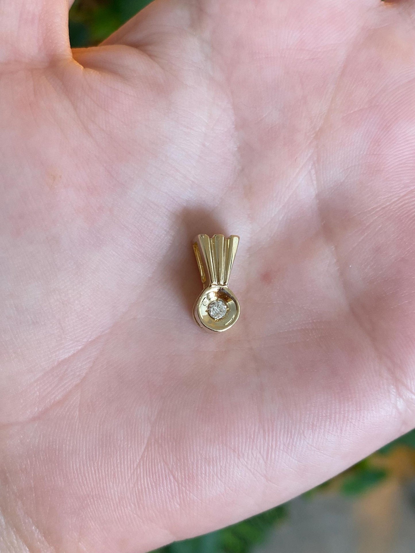 Vintage Solid 14k Yellow Gold Diamond Charm