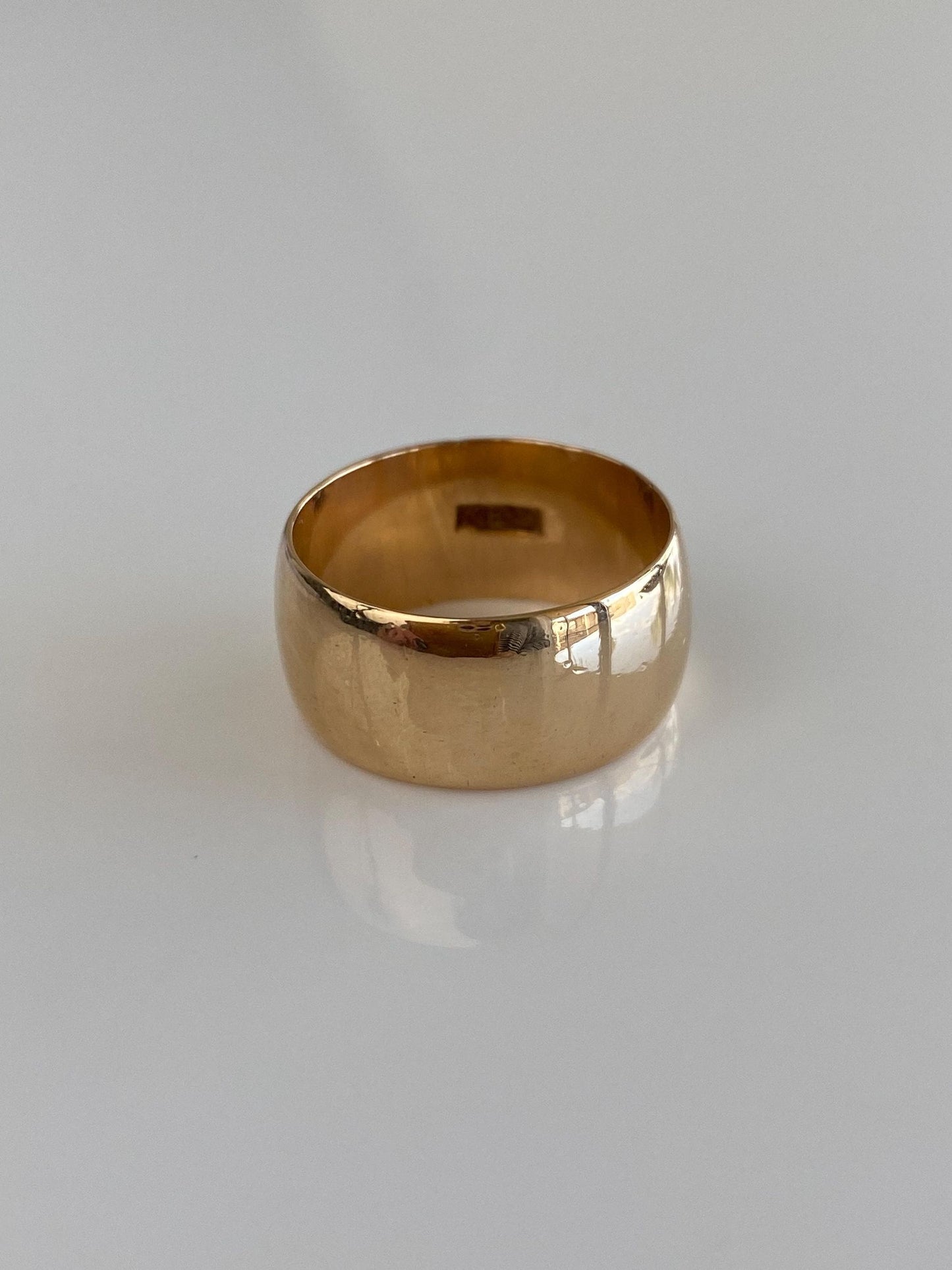 Vintage Solid 14k Yellow Gold Wide Ring Band - Size 6.75