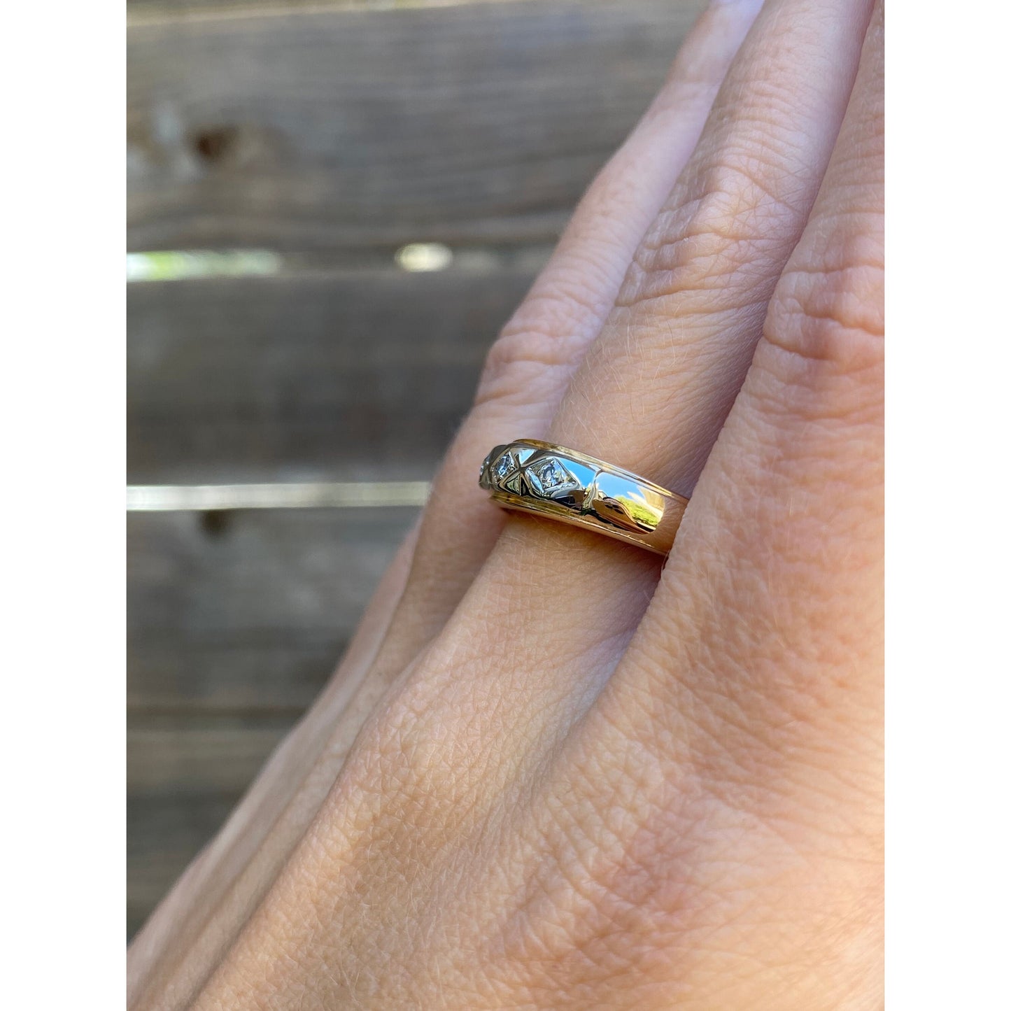 Vintage Solid 14k White & Yellow Gold Diamond Ring Band - Size 6.25