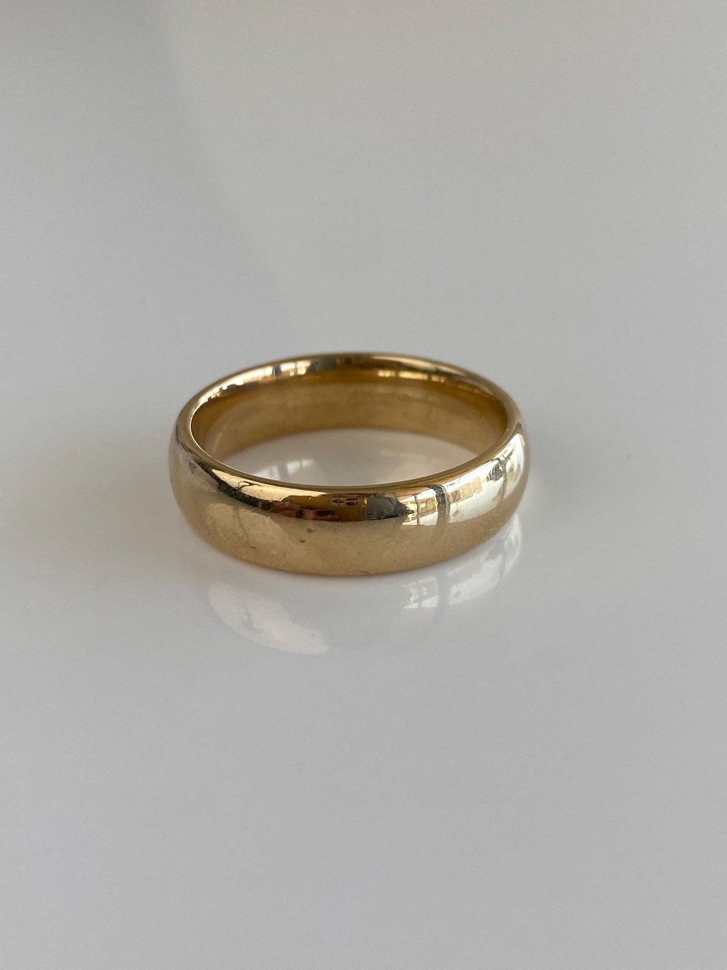 Vintage Solid 14k Yellow Gold Ring Band - Size 10.25