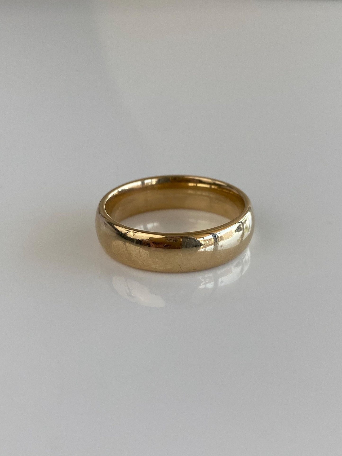 Vintage Solid 14k Yellow Gold Ring Band - Size 10.25