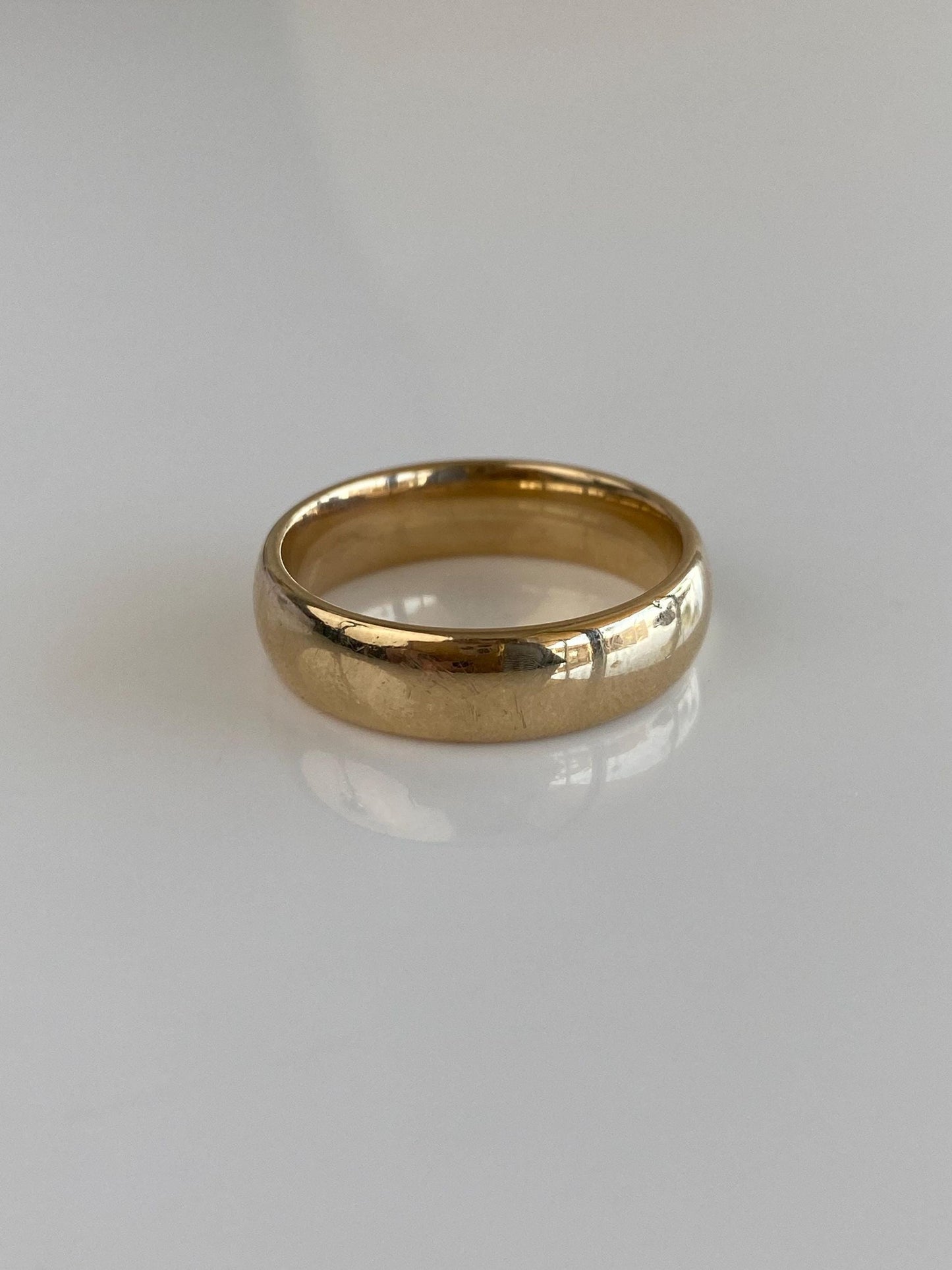 Vintage Solid 14k Yellow Gold Ring Band - Size 10.25