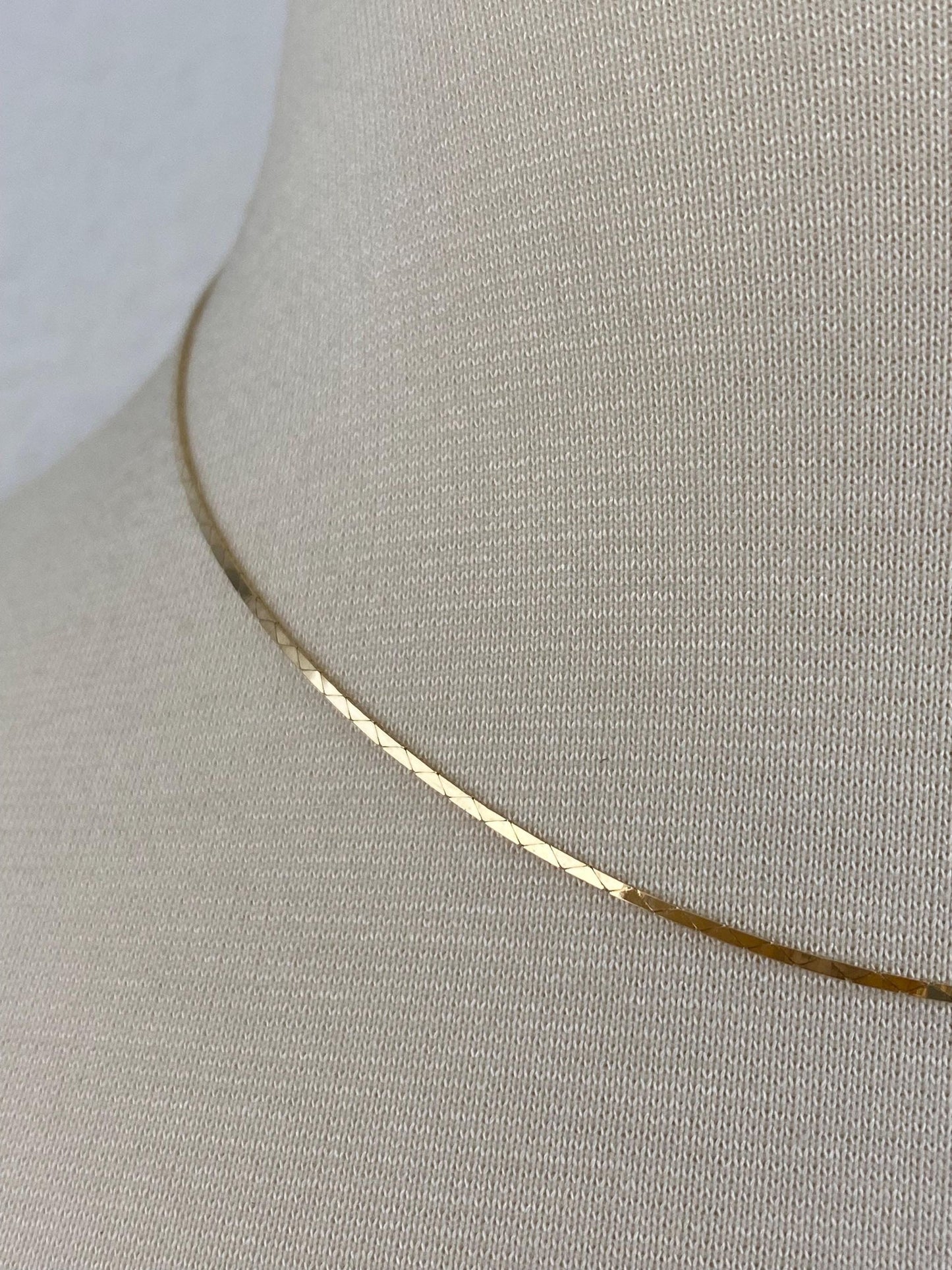 Vintage Solid 14k Yellow Gold Slim Triangle Link Chain Necklace - 16 inches