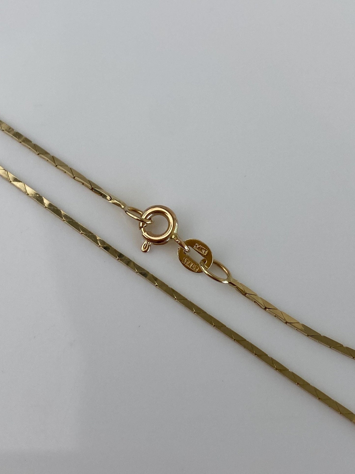 Vintage Solid 14k Yellow Gold Slim Triangle Link Chain Necklace - 16 inches