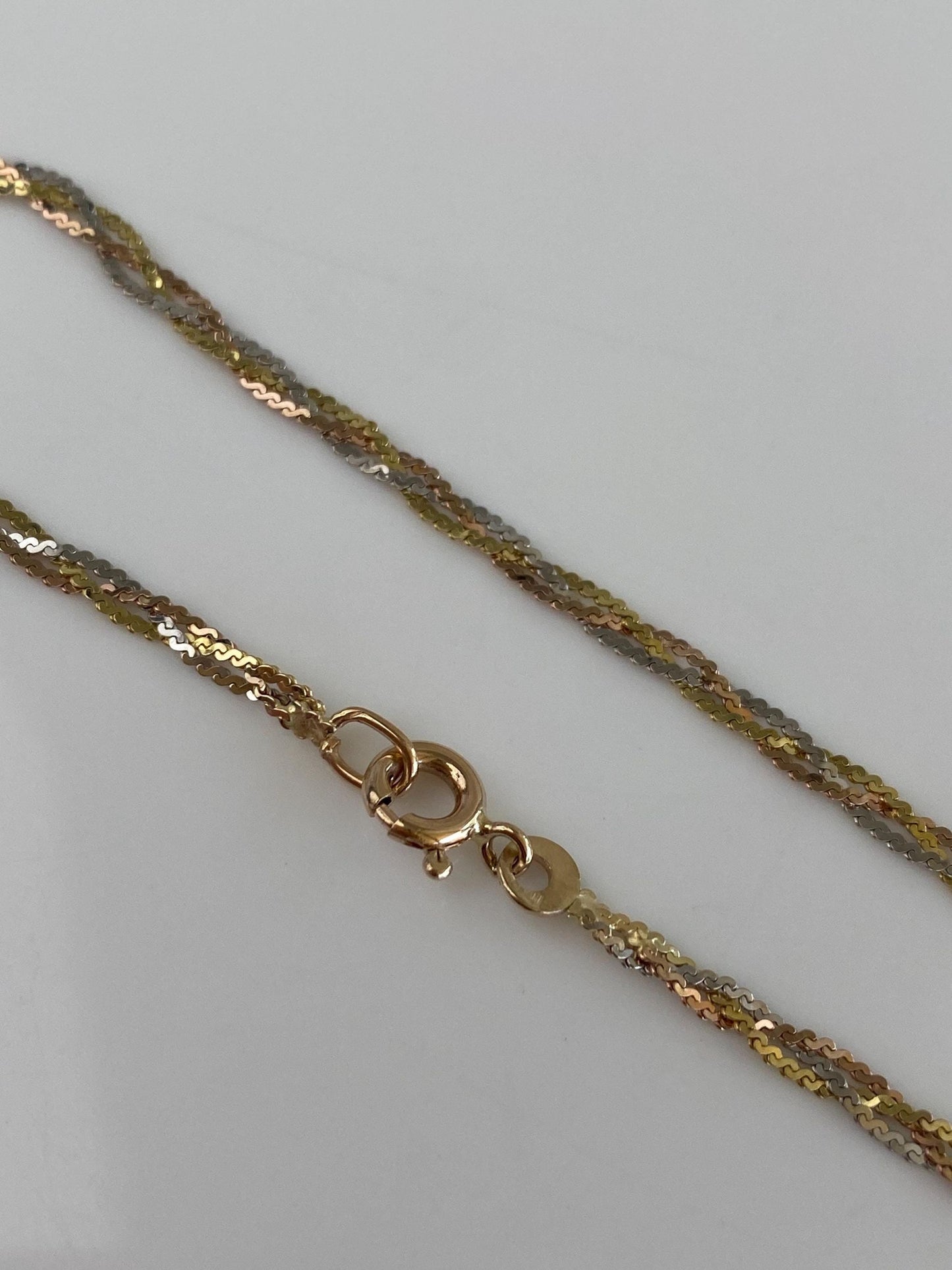 Vintage Solid 14k Tri Tone Gold Braided Serpentine Chain Bracelet - 7 inches