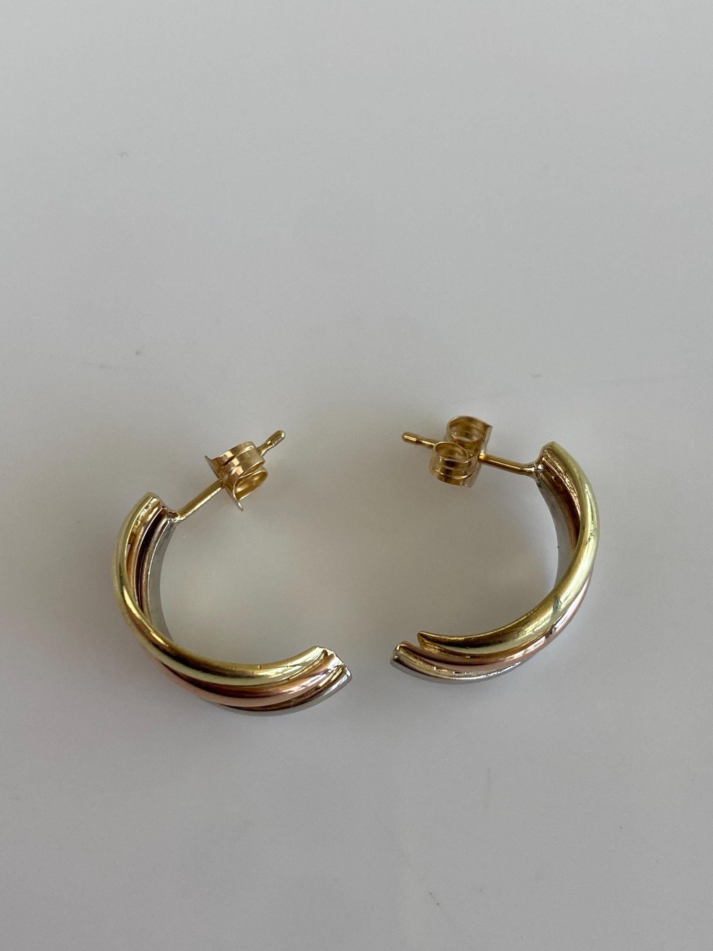 Vintage Solid 18k Tri Tone Gold Layered Drop Earrings