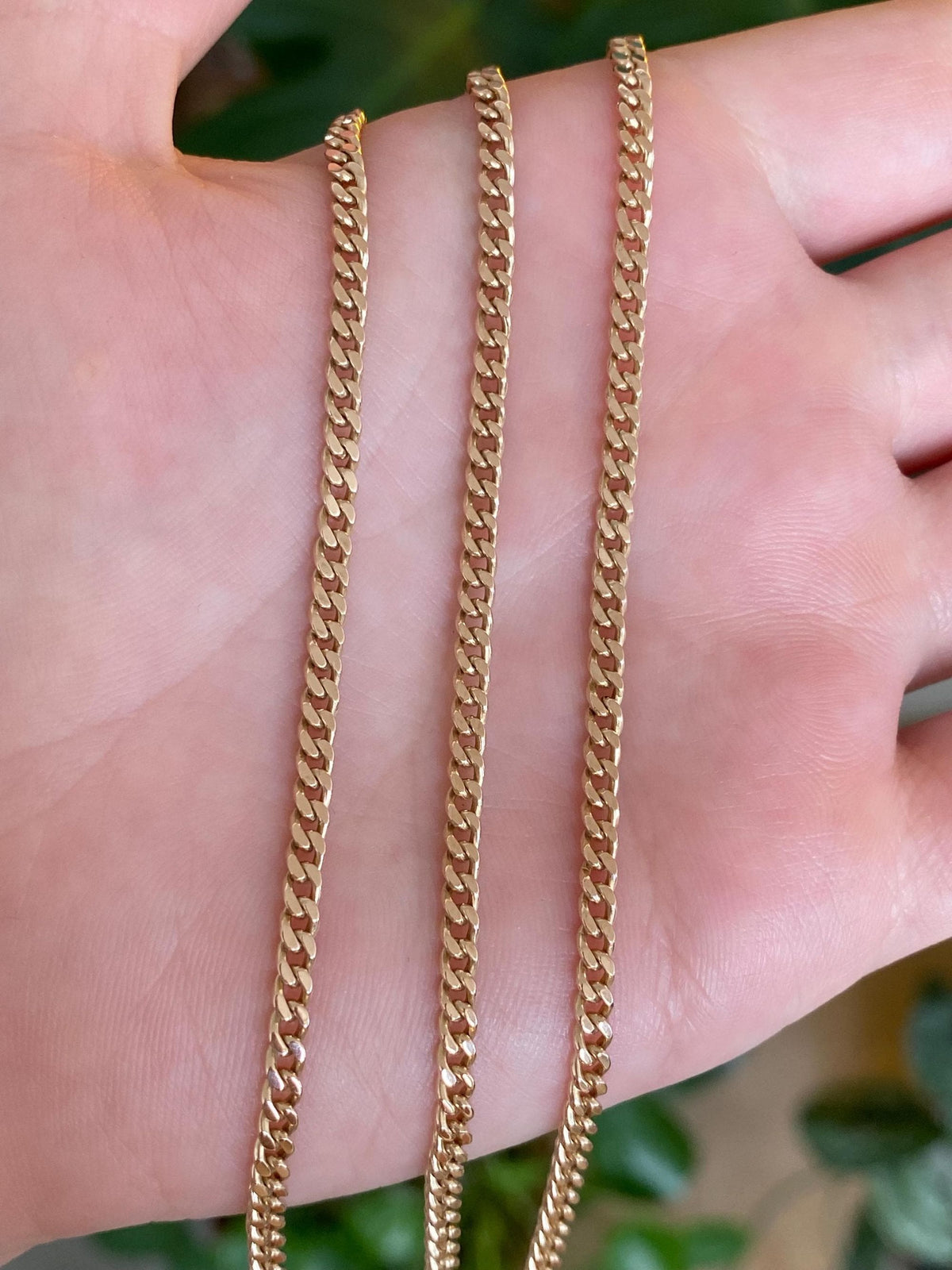 Vintage Solid 14k Yellow Gold Curb Chain Necklace - 19 inches