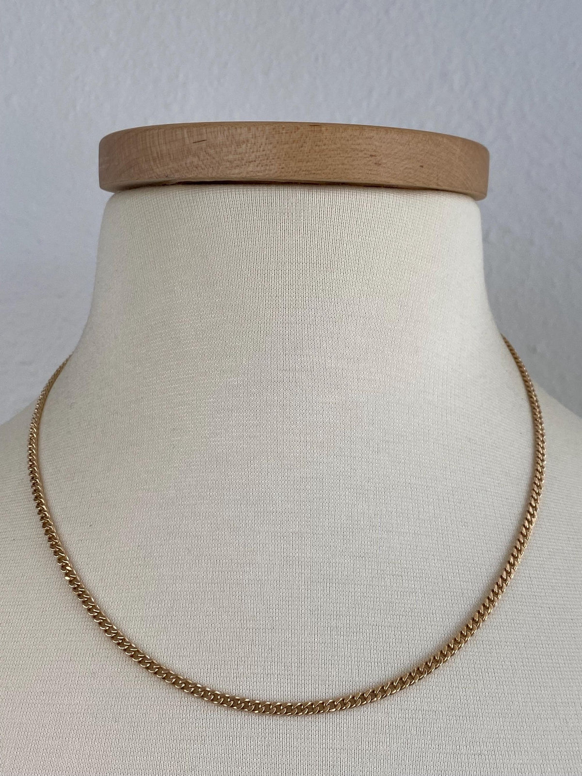 Vintage Solid 14k Yellow Gold Curb Chain Necklace - 19 inches