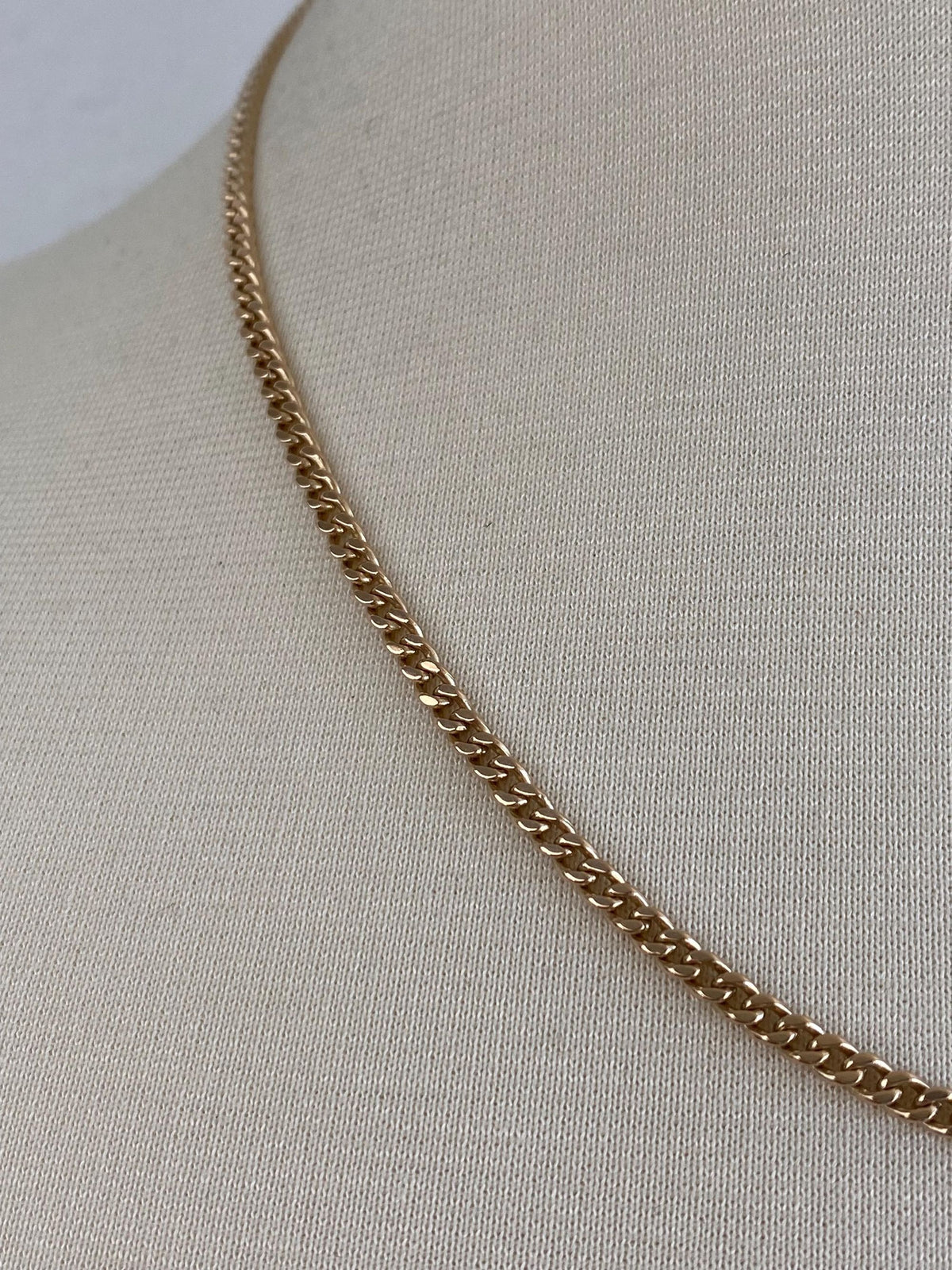 Vintage Solid 14k Yellow Gold Curb Chain Necklace - 19 inches