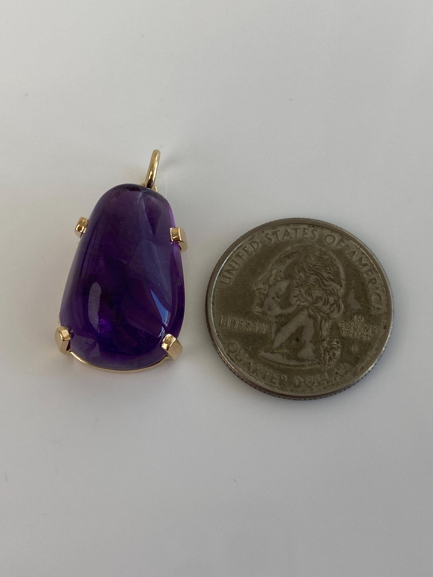 Vintage Solid 14k Yellow Gold Freeform Amethyst Tumbled Stone Charm