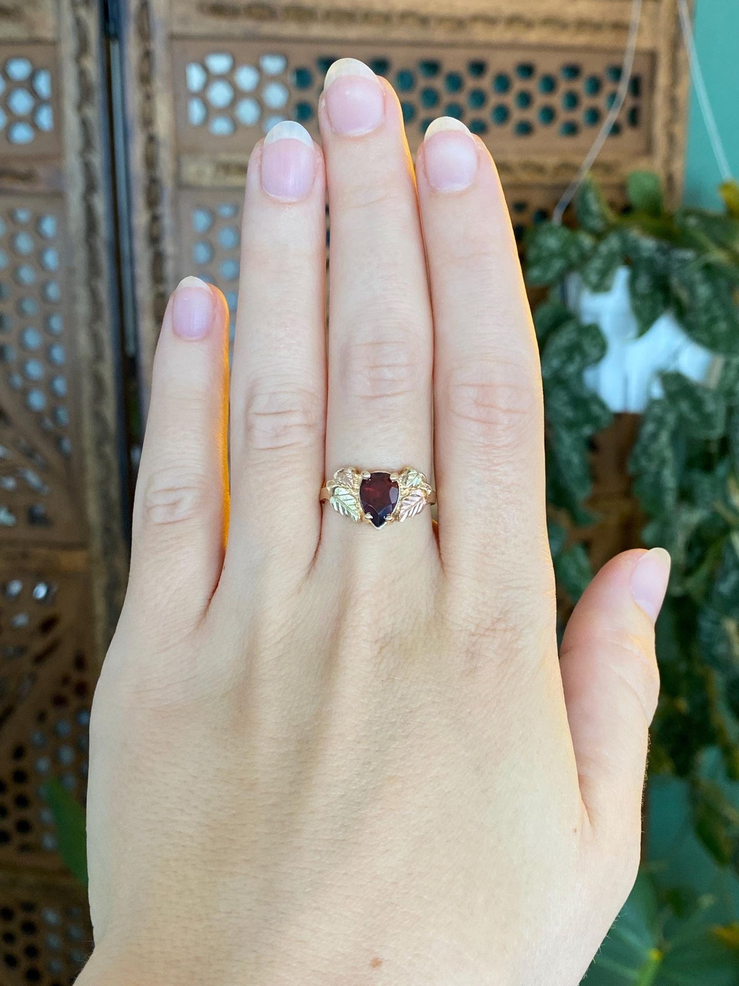 Solid 10k Black Hills Gold Garnet Teardrop Leaves Ring - Size 7.75