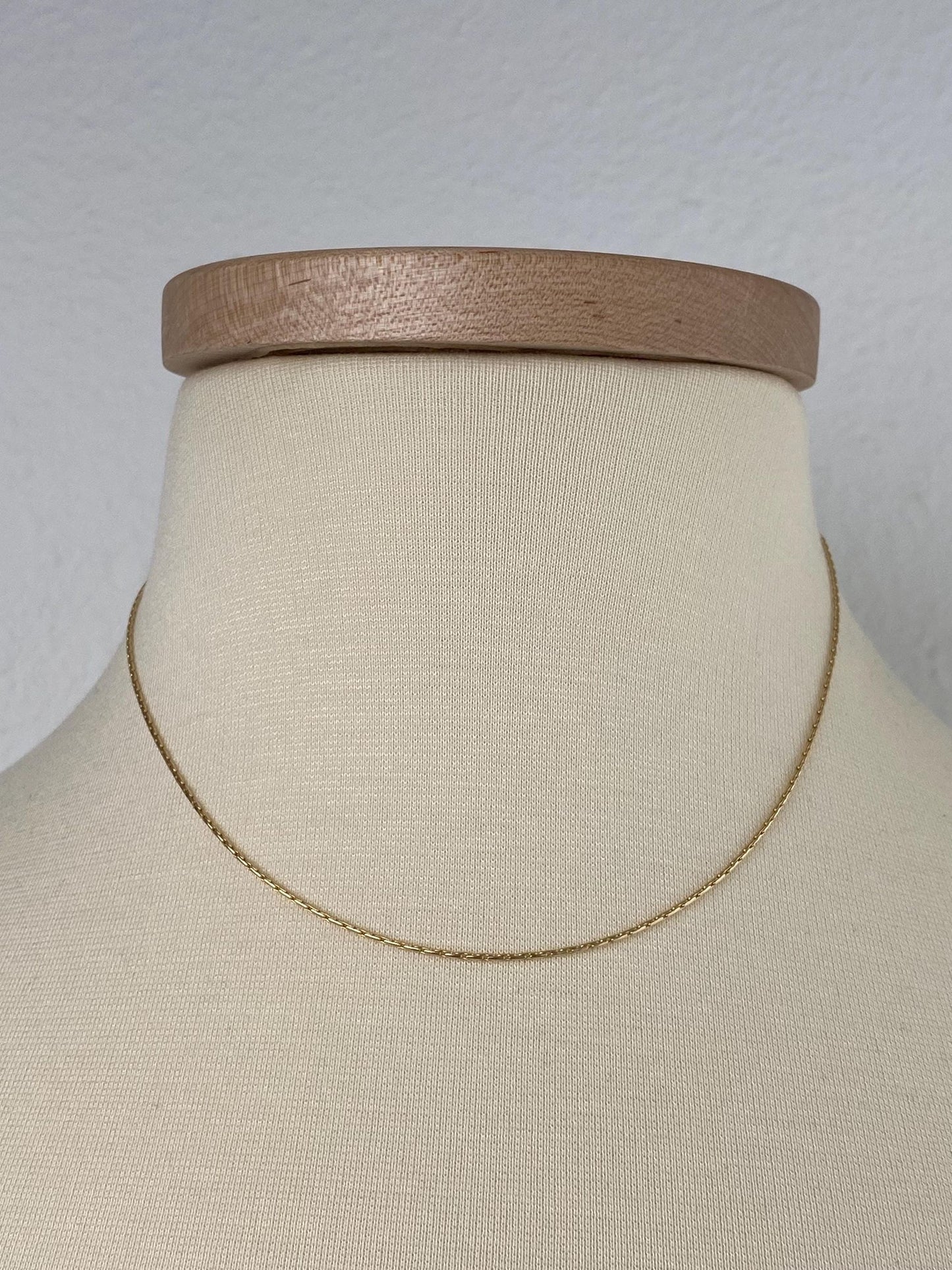Vintage Solid 14k Yellow Gold Round Biker Style Chain Necklace - 16 inches