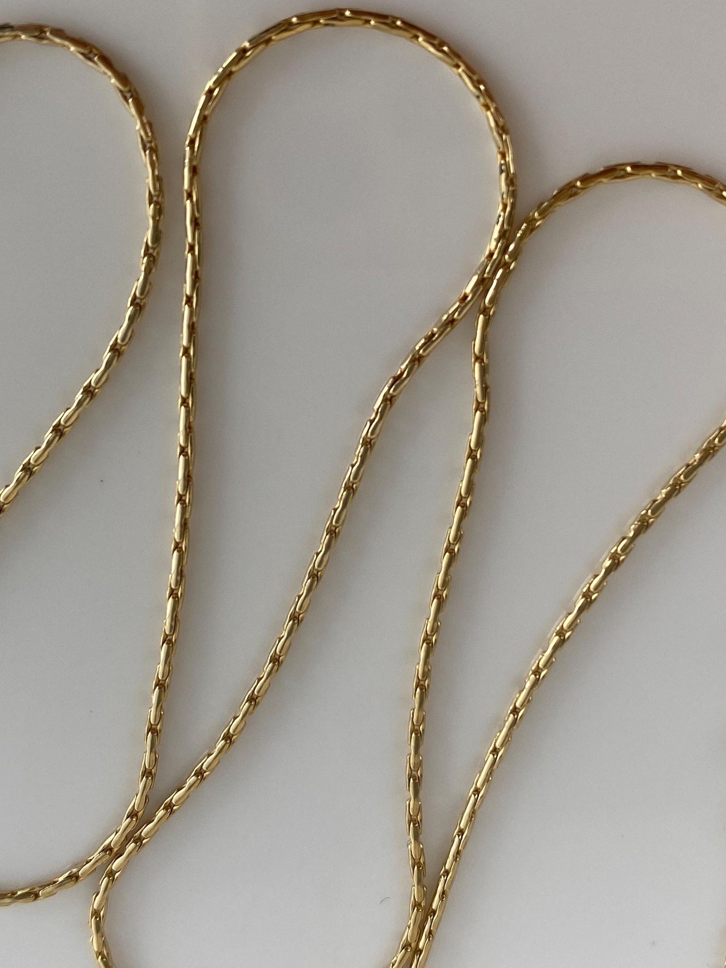 Vintage Solid 14k Yellow Gold Round Biker Style Chain Necklace - 16 inches