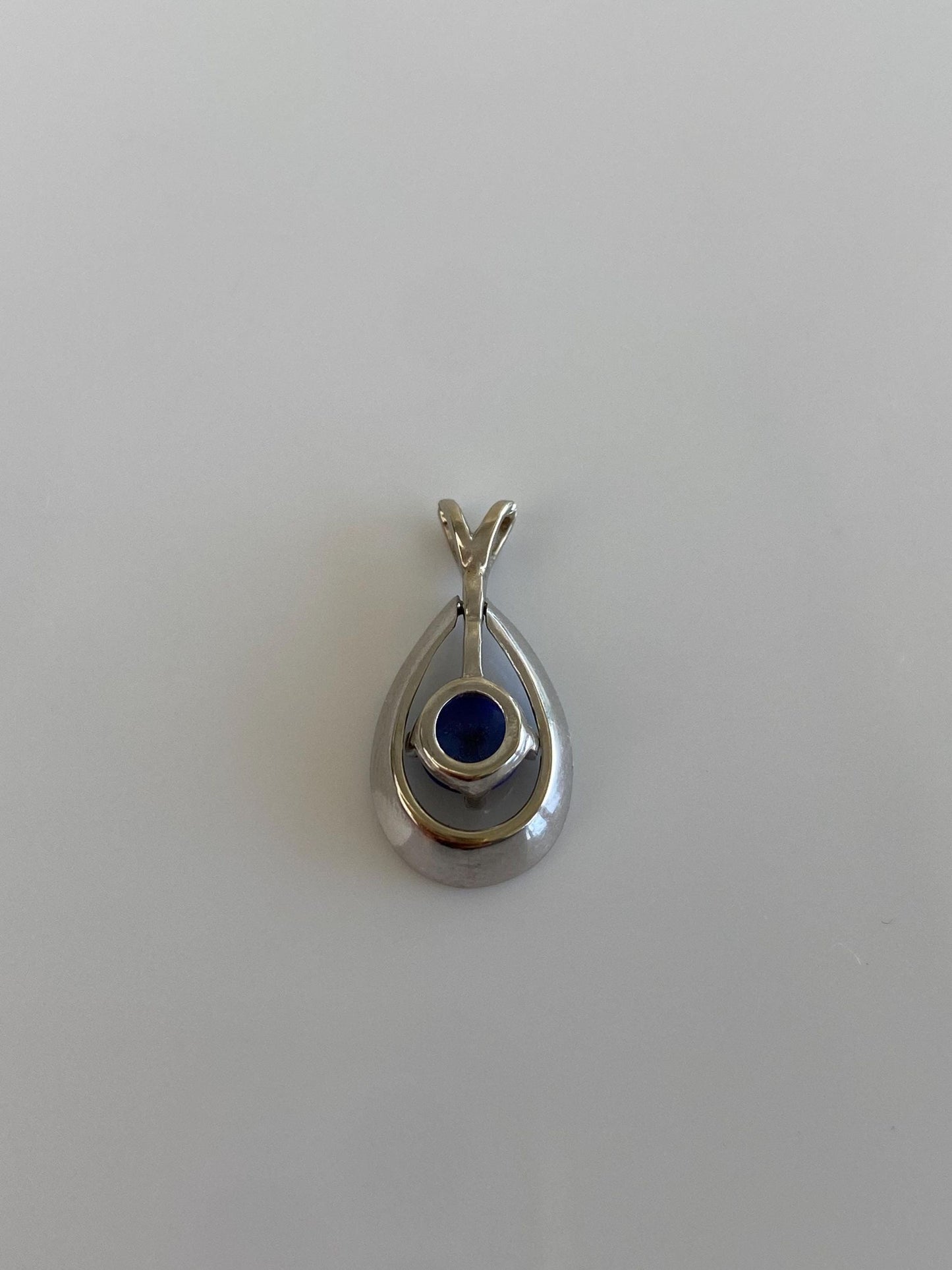 Vintage Solid 14k White Gold Blue Star Sapphire Teardrop Charm