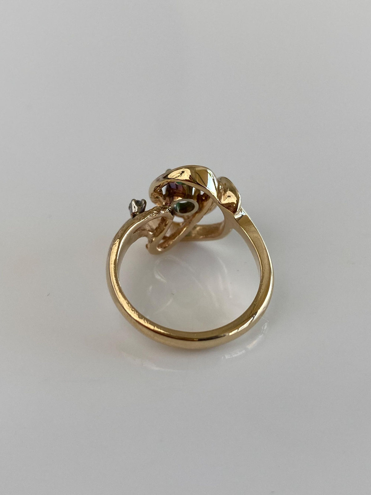 Vintage Solid 14k Yellow Gold Diamonds Emerald Abstract Ring - Size 5.75