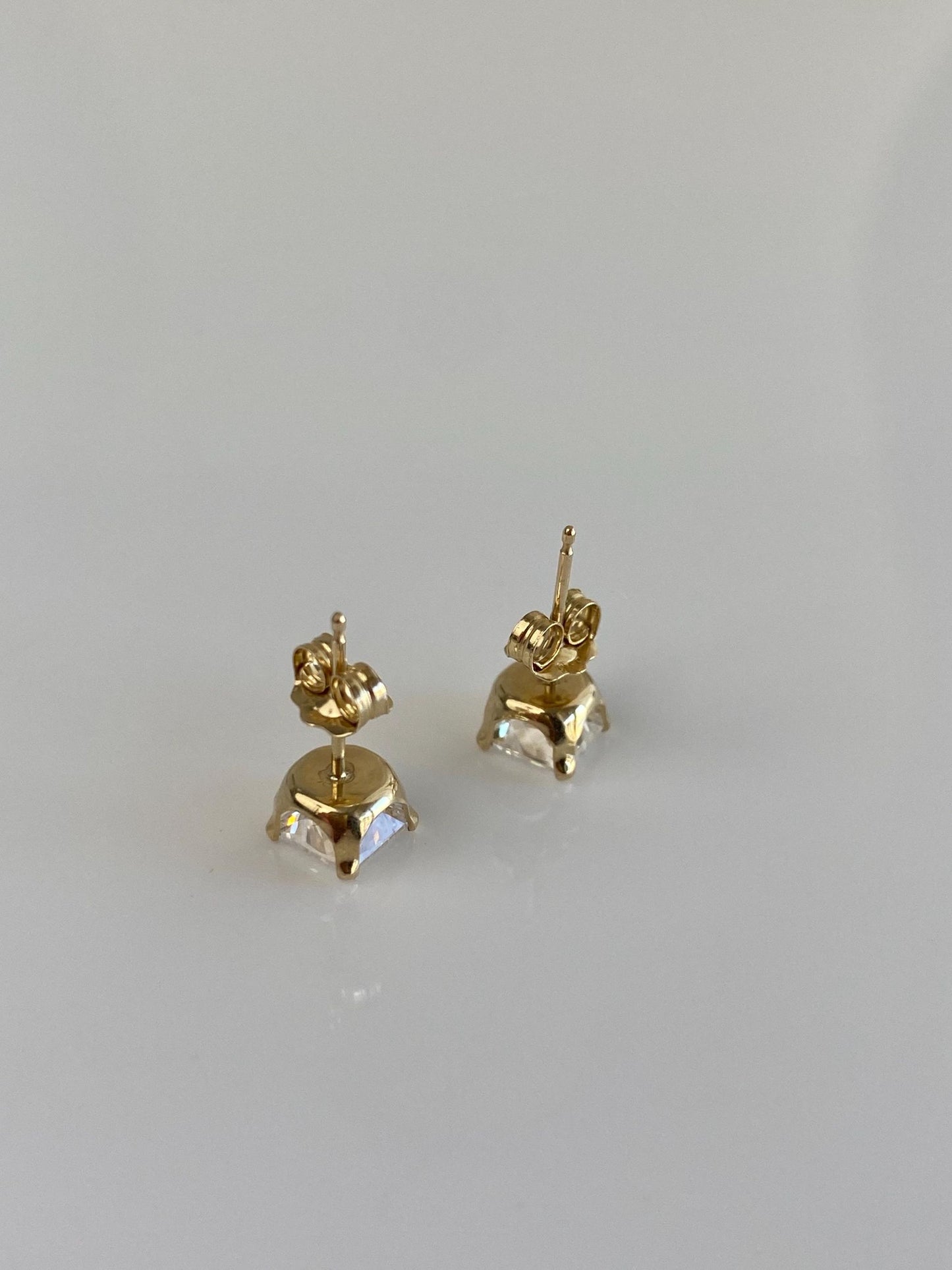 Vintage Solid 14k Yellow Gold Cubic Zirconia Square Stud Earrings