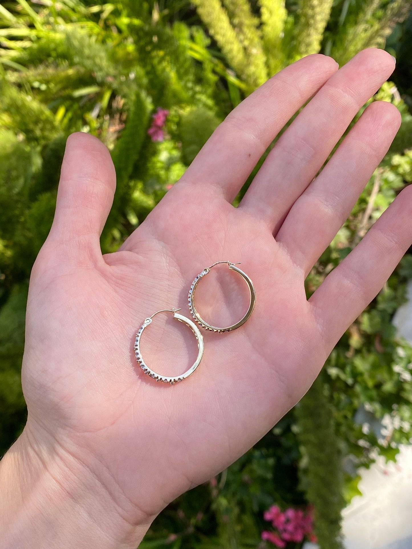 Vintage Solid 14k Yellow Gold Tanzanite & Diamond Hoop Earrings
