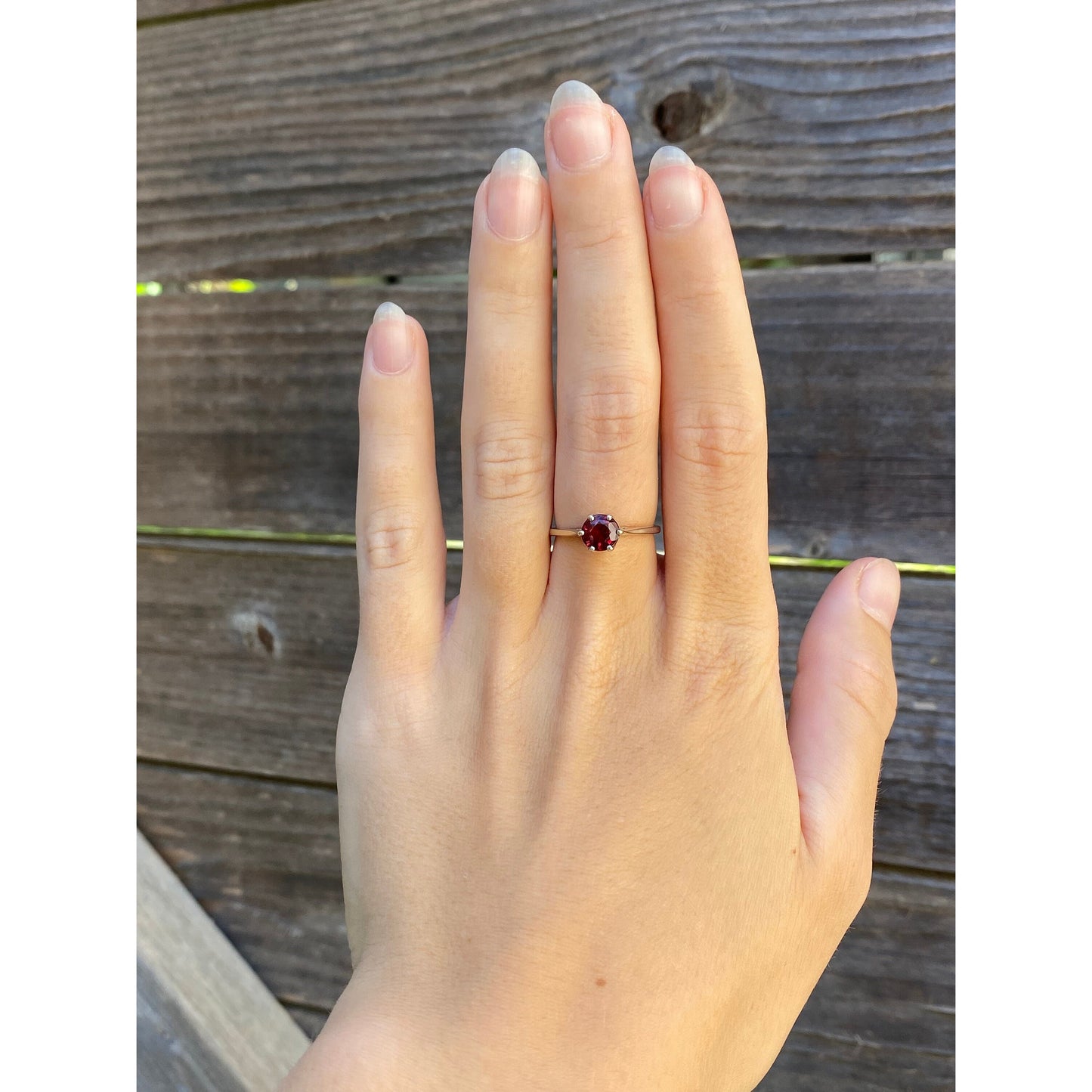 Vintage Solid 14k White Gold Garnet Ring - Size 6