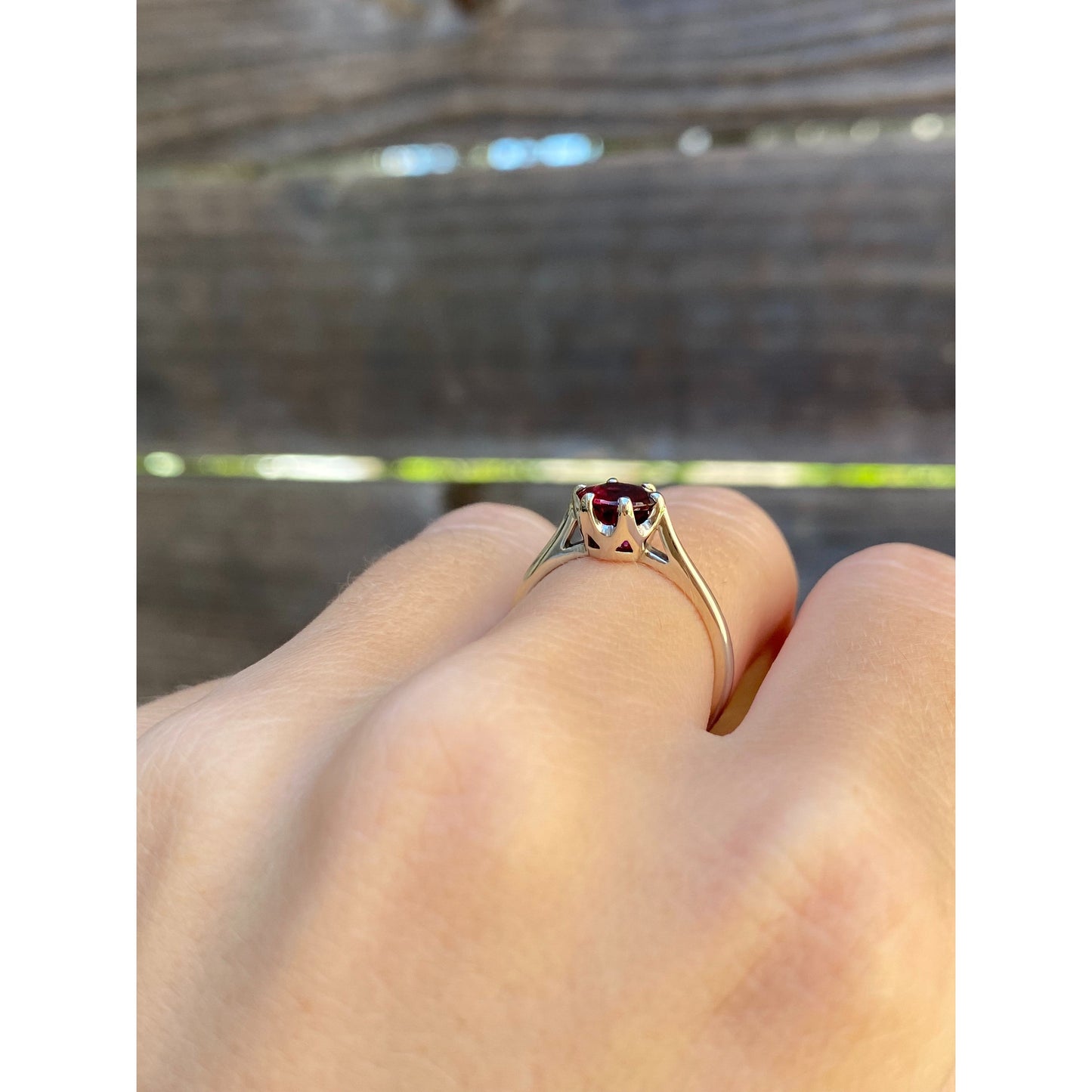 Vintage Solid 14k White Gold Garnet Ring - Size 6