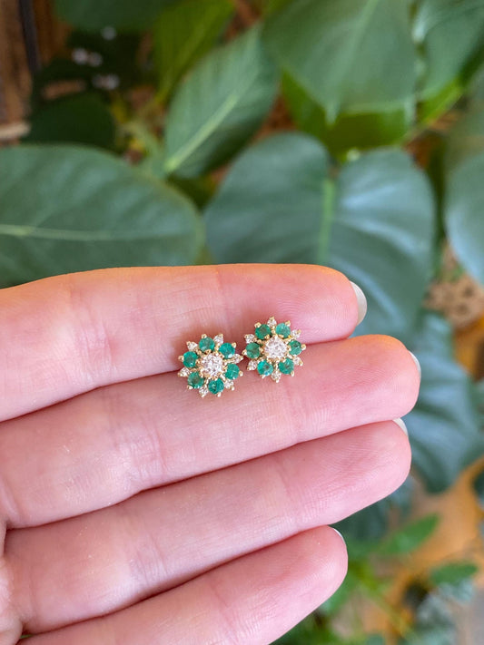 Vintage Solid 14k Yellow Gold Emerald Diamond Stud Earrings