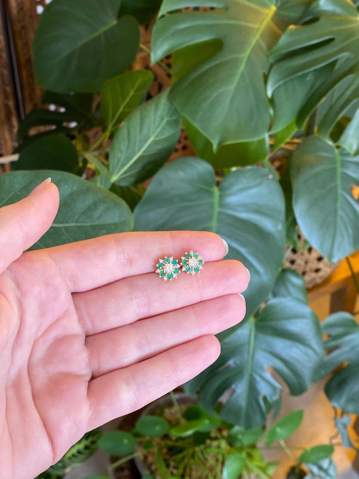 Vintage Solid 14k Yellow Gold Emerald Diamond Stud Earrings