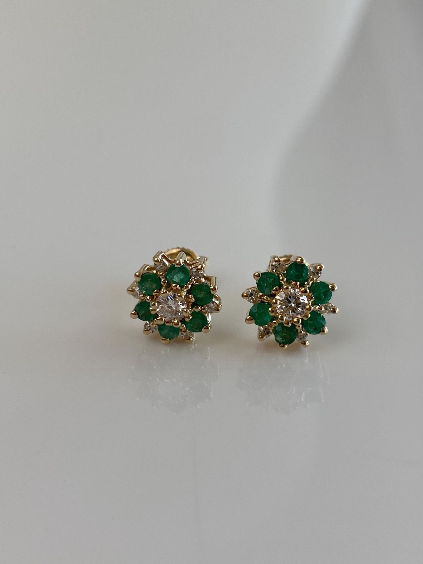 Vintage Solid 14k Yellow Gold Emerald Diamond Stud Earrings