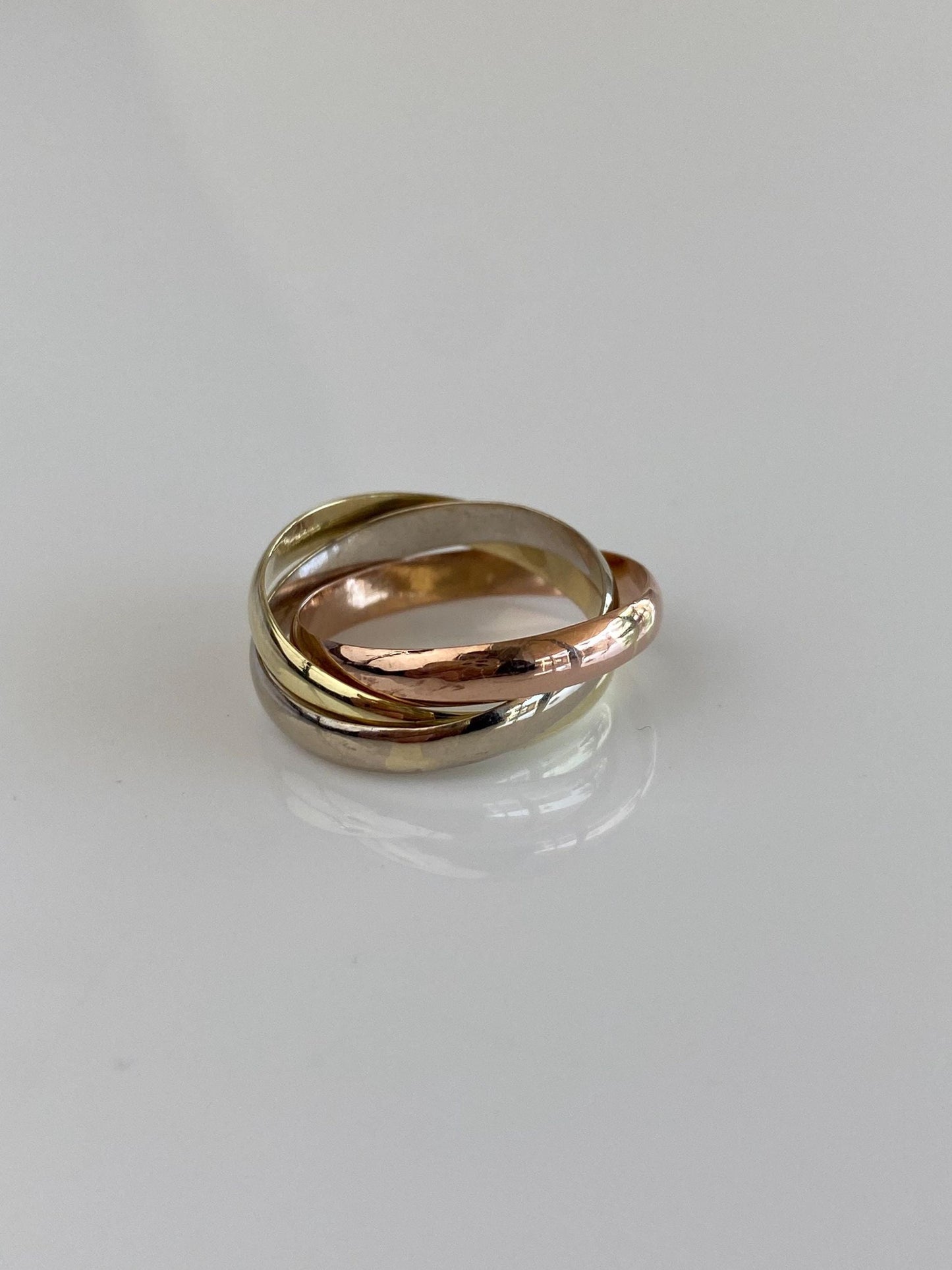 Vintage Solid 14k Tri Tone Gold Rolling Ring - Size 6.5
