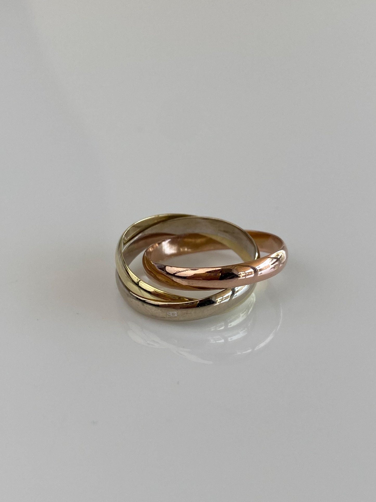 Vintage Solid 14k Tri Tone Gold Rolling Ring - Size 6.5