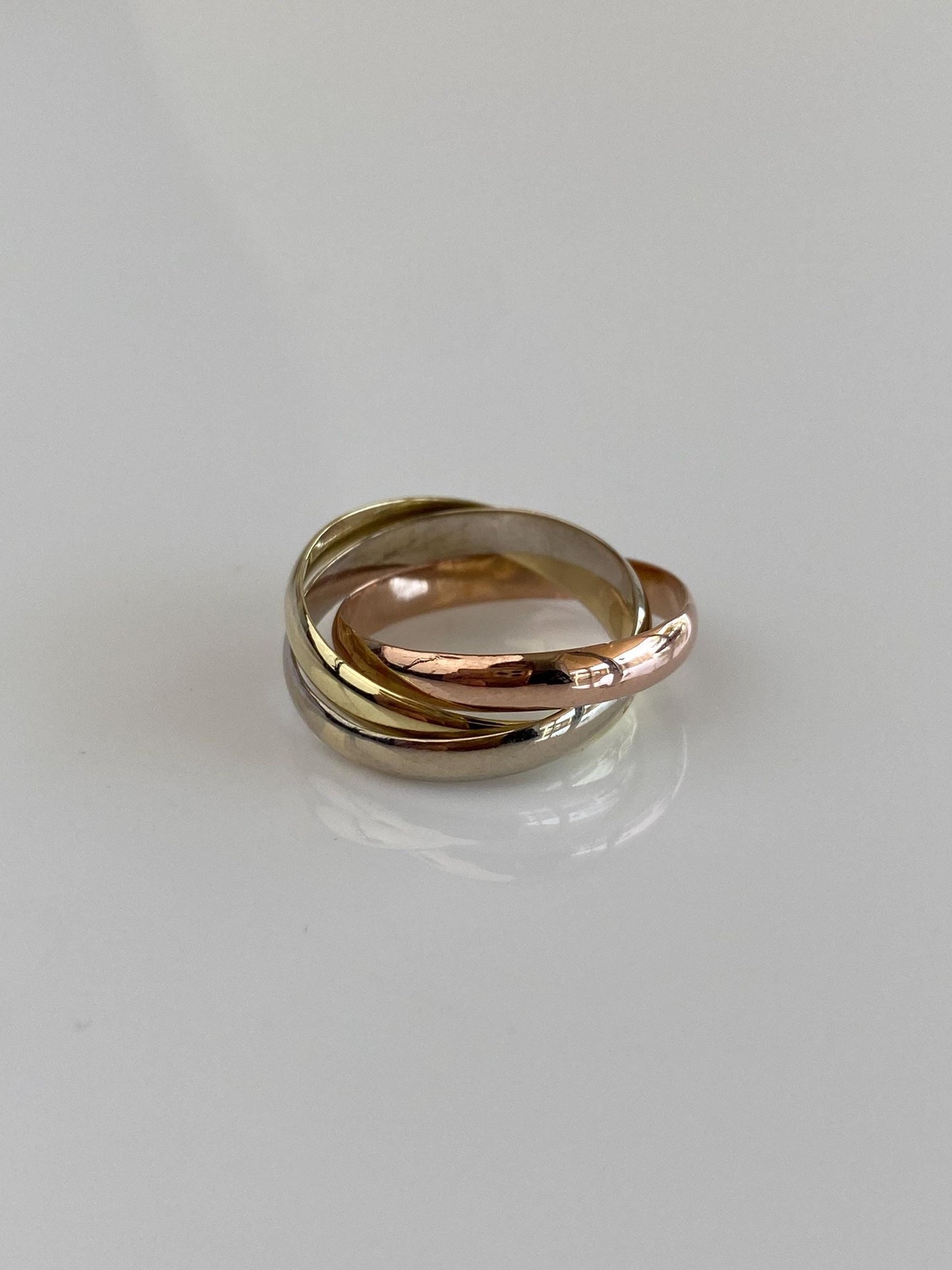 Vintage Solid 14k Tri Tone Gold Rolling Ring - Size 6.5