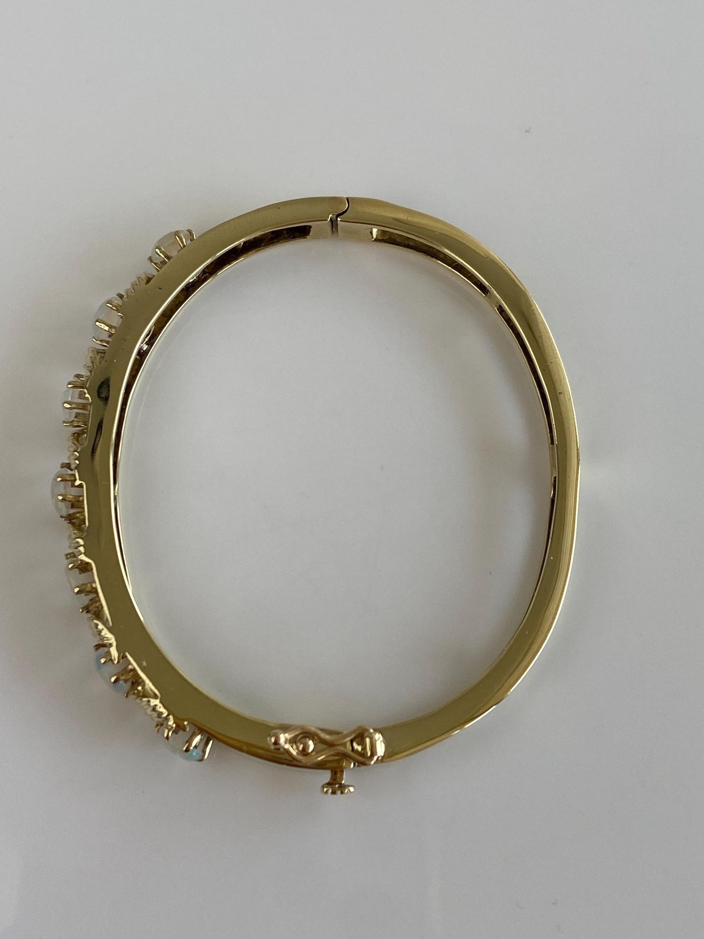 Vintage Solid 14k Yellow Gold Opal Bangle Bracelet - 6 1/4 Inches