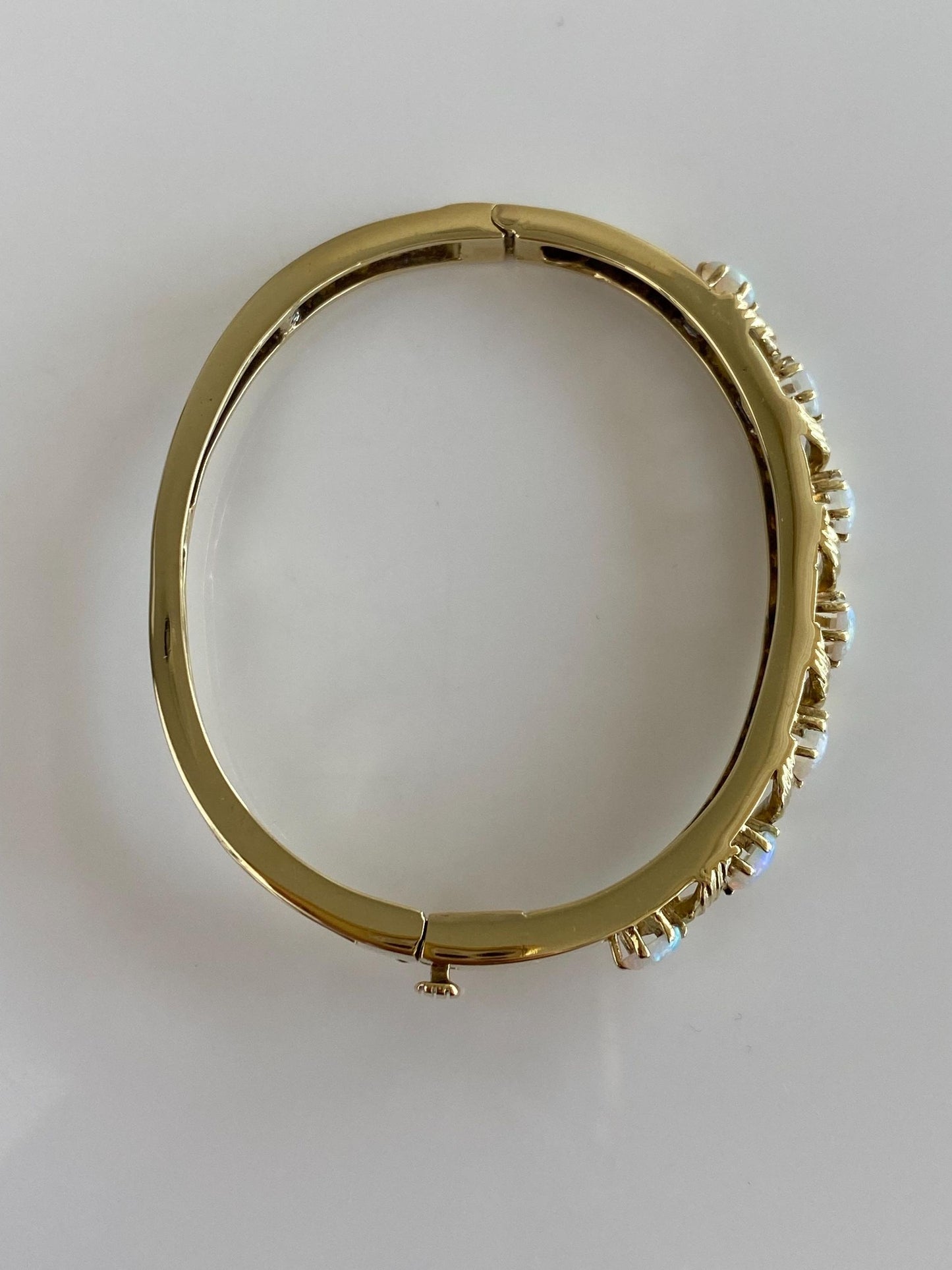 Vintage Solid 14k Yellow Gold Opal Bangle Bracelet - 6 1/4 Inches