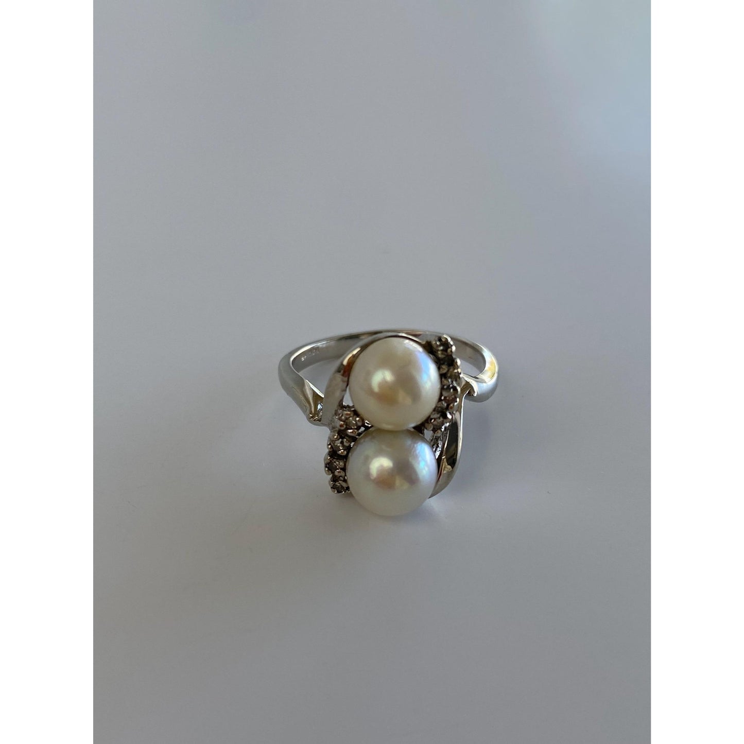 Vintage Solid 14k White Gold Pearl Diamond Ring - Size 6.25