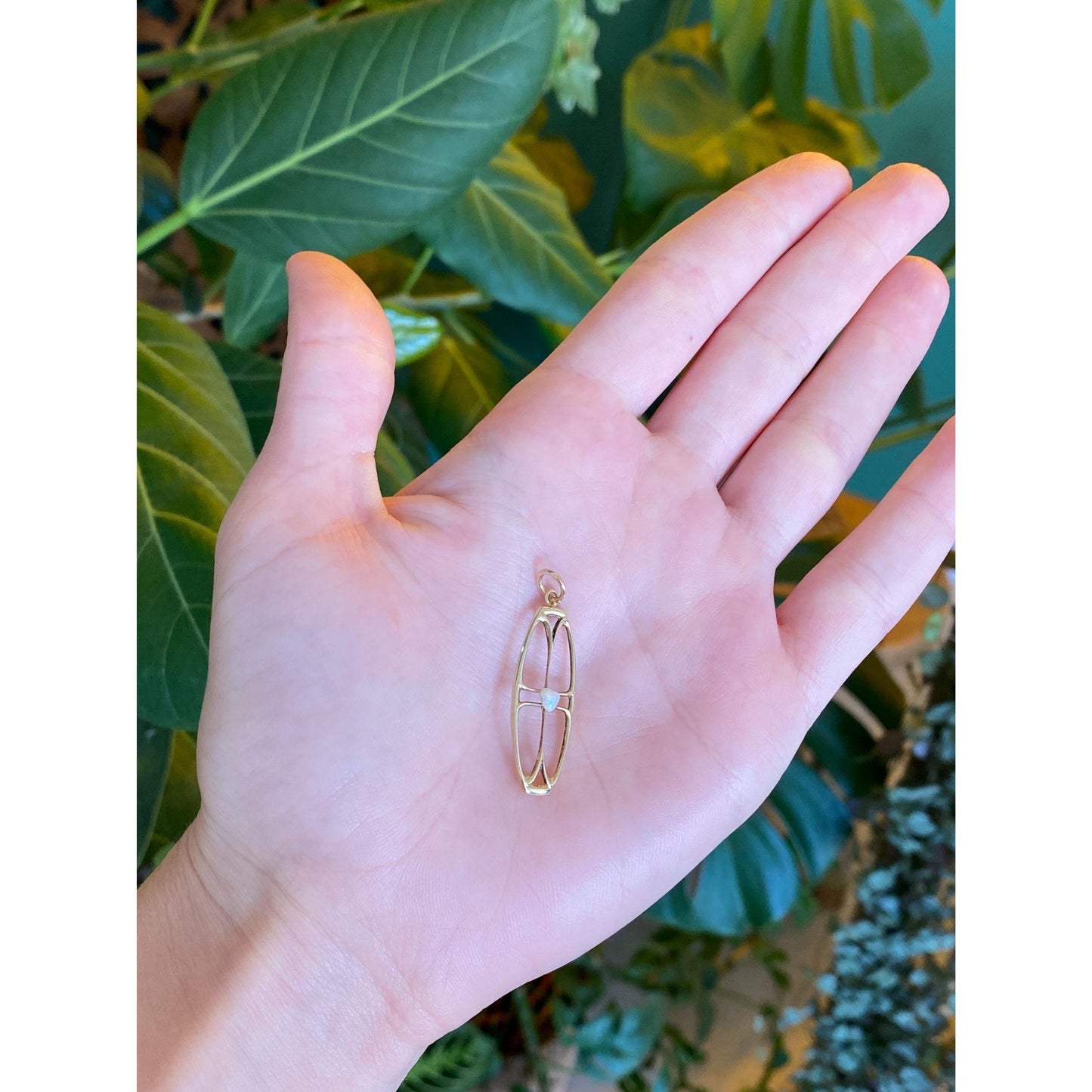 Vintage Solid 10k Yellow Gold Seed Pearl Charm