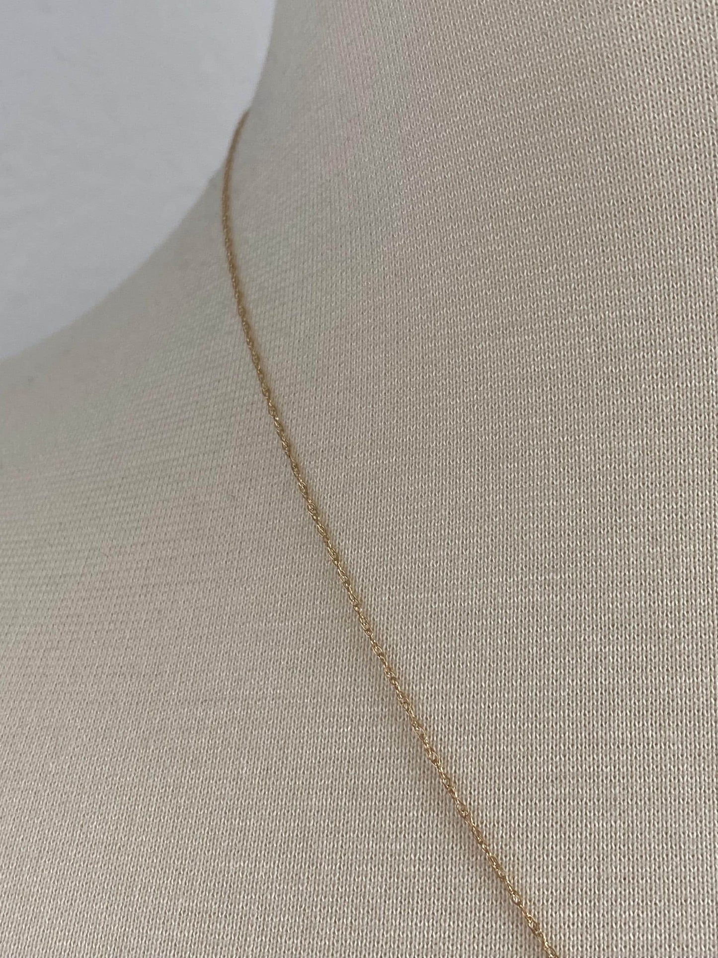 Vintage Solid 14k Yellow Gold Dainty Chain Necklace - 19.25 inches