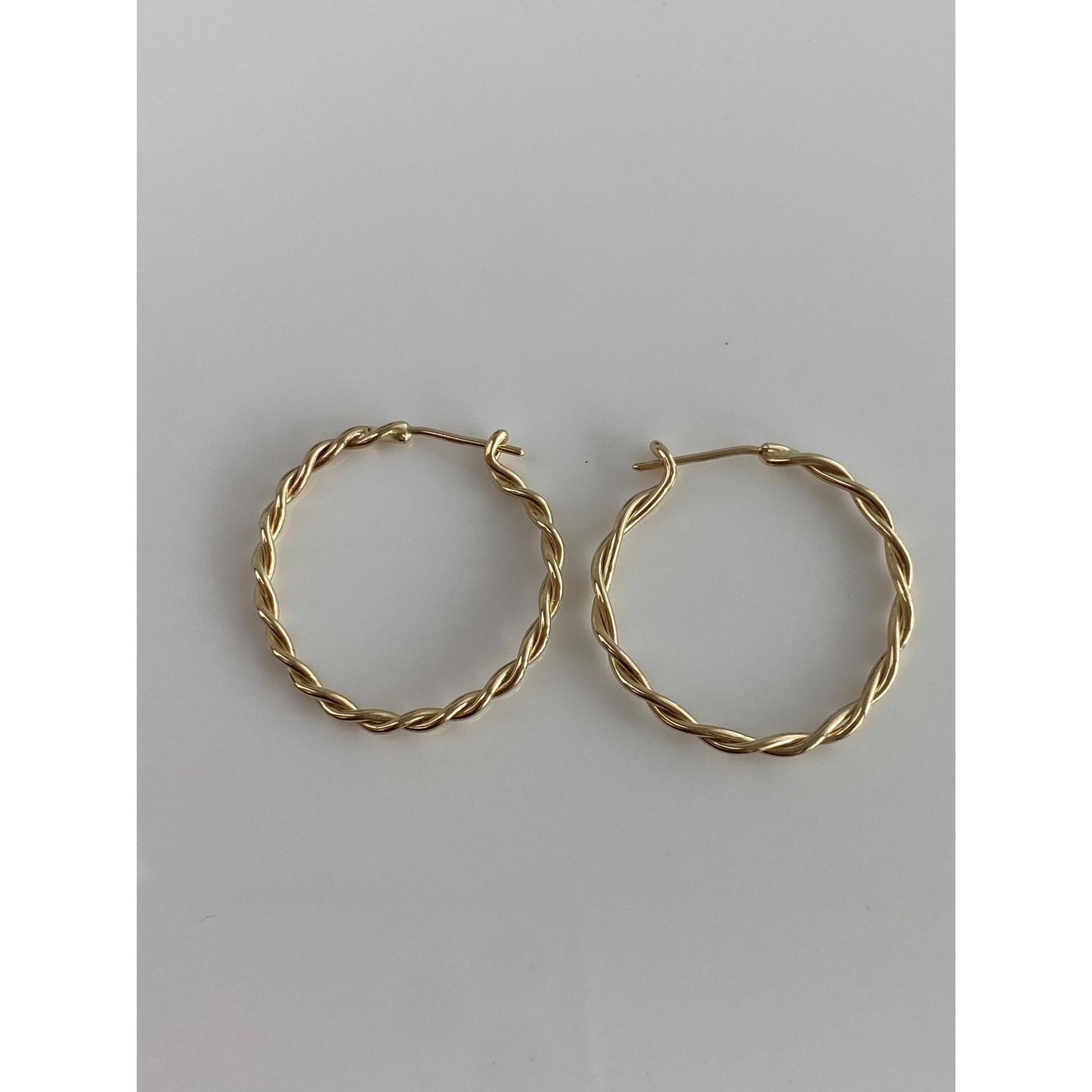 Vintage Solid 14k Yellow Gold Twist Hoop Earrings