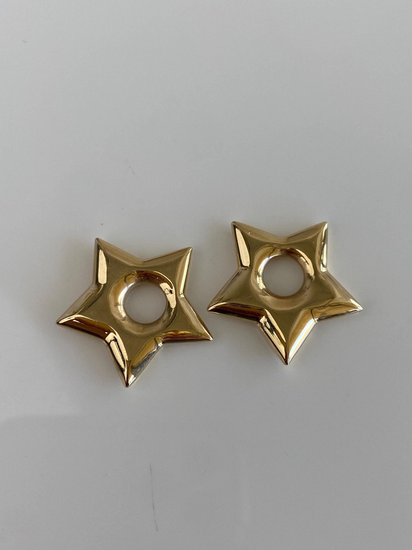 Vintage 14k Yellow Gold Star Hoop Charms