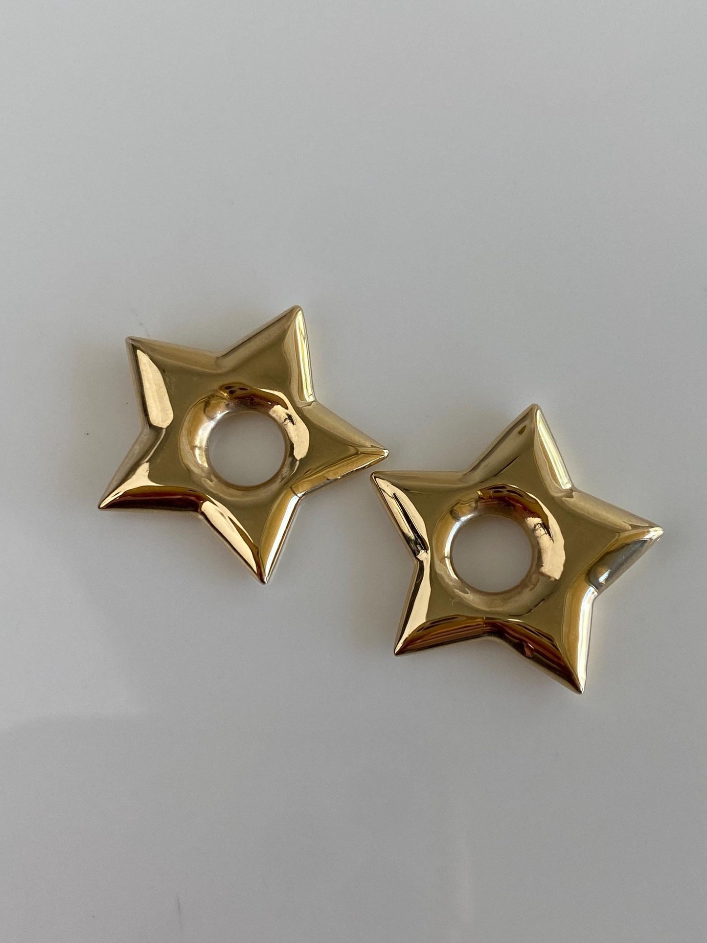 Vintage 14k Yellow Gold Star Hoop Charms