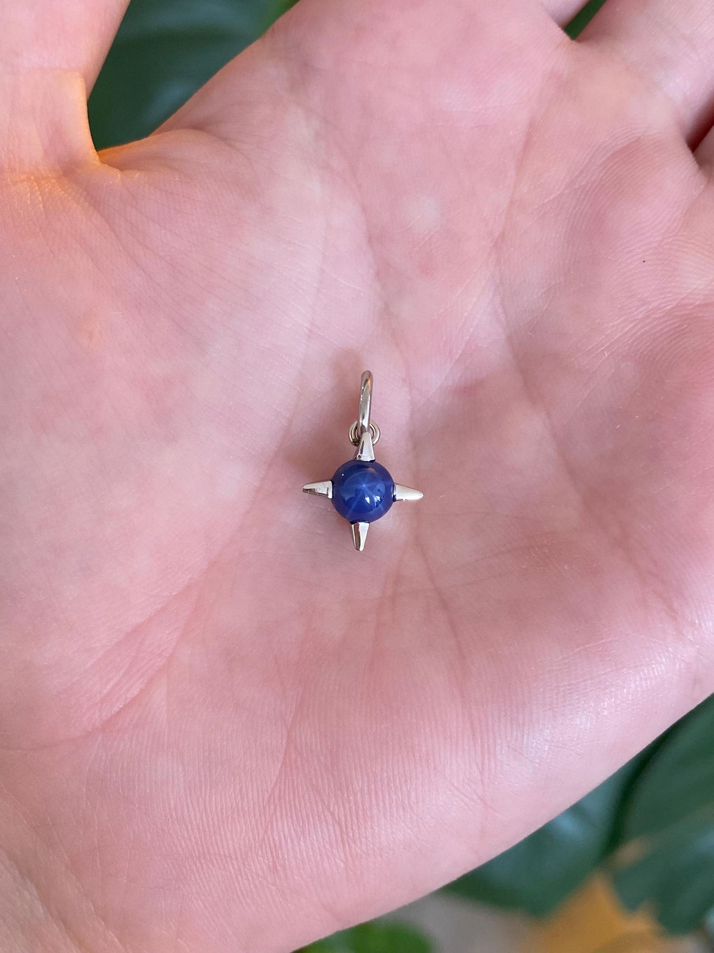 Vintage Solid 14k White Gold Blue Star Sapphire Cabochon Star Charm