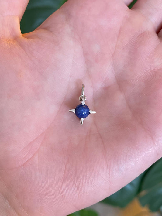 Vintage Solid 14k White Gold Blue Star Sapphire Cabochon Star Charm