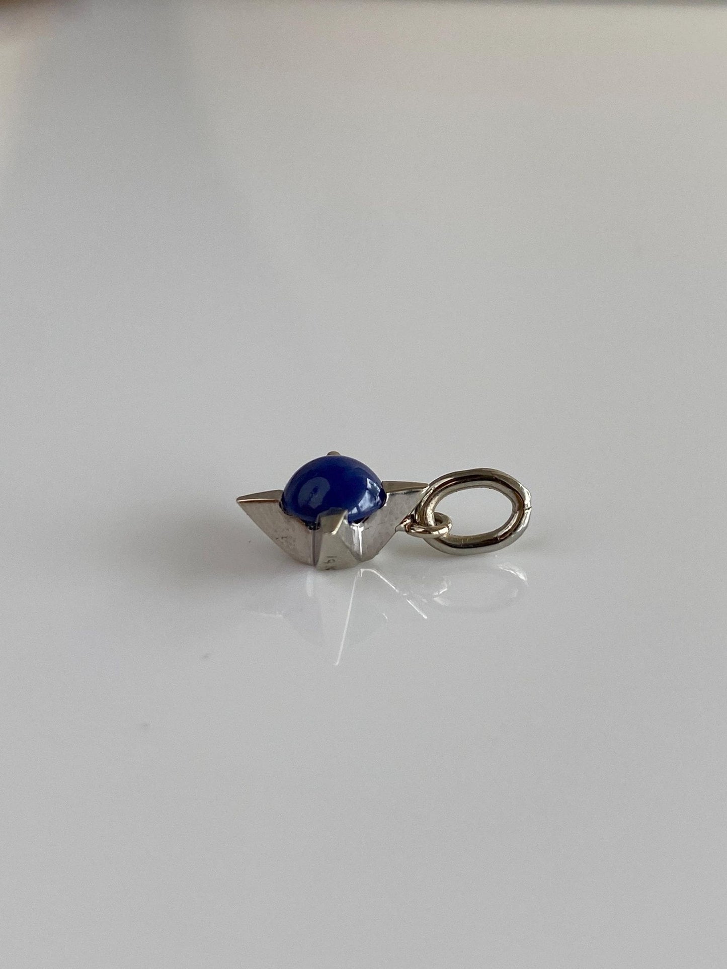 Vintage Solid 14k White Gold Blue Star Sapphire Cabochon Star Charm