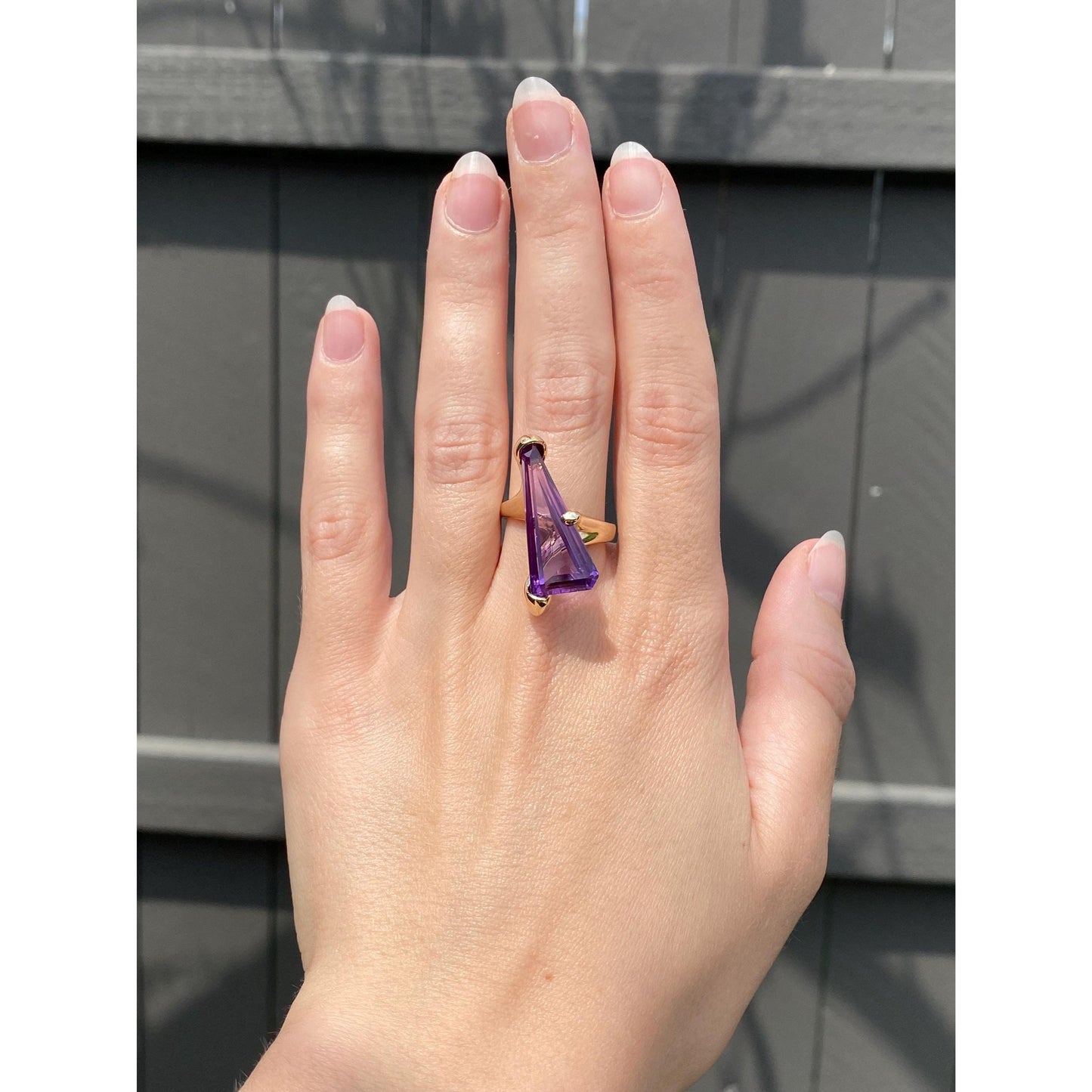 Vintage Solid 14k Yellow Gold Purple Sapphire Ring - Size 7.5