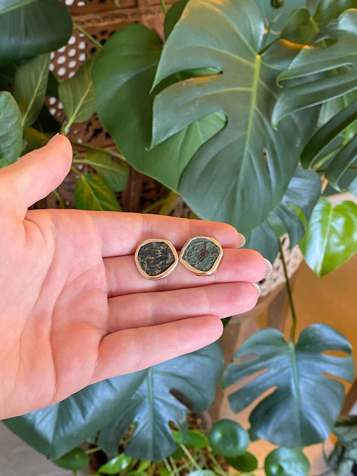 Vintage Solid 10k Yellow Gold Bezel Set Old Coin Drop Earrings